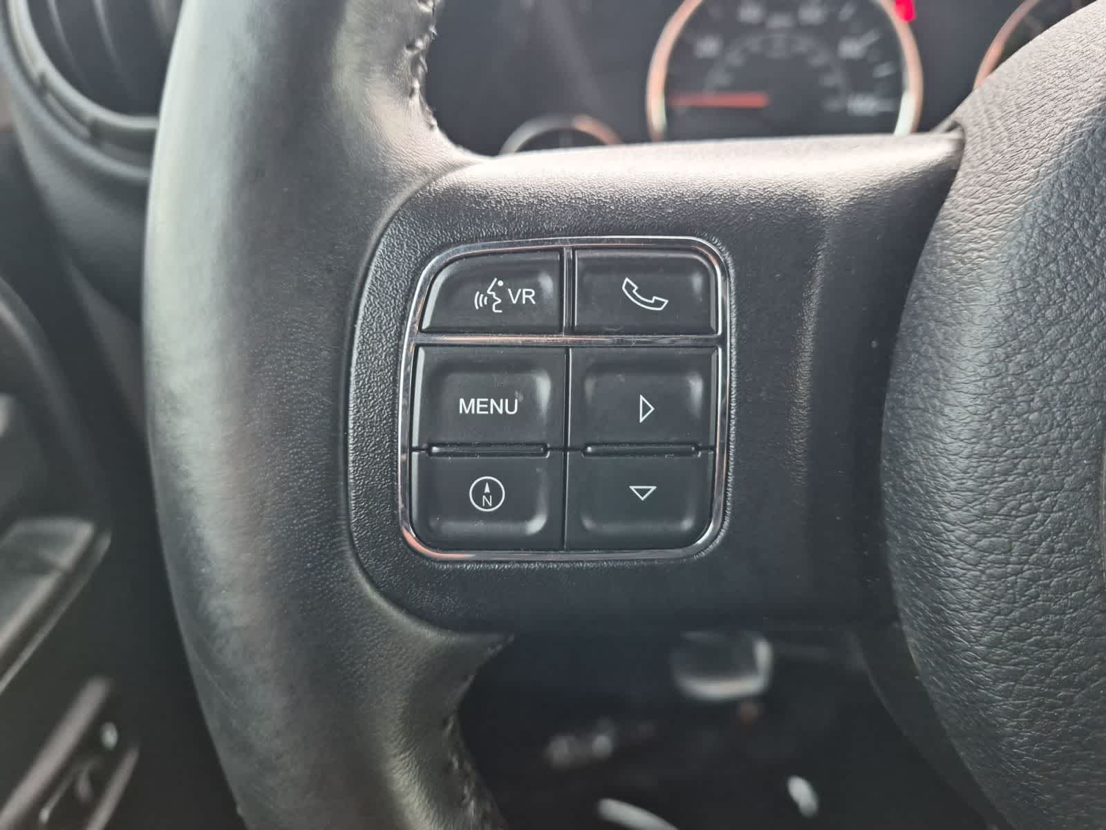 Thumbnail: 2018 Jeep Wrangler - 23