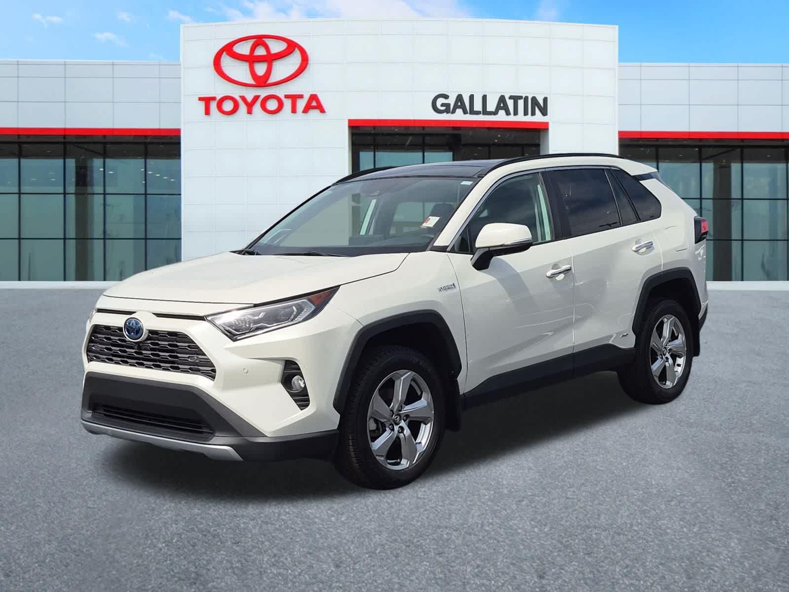 Thumbnail: 2021 Toyota RAV4 - 4