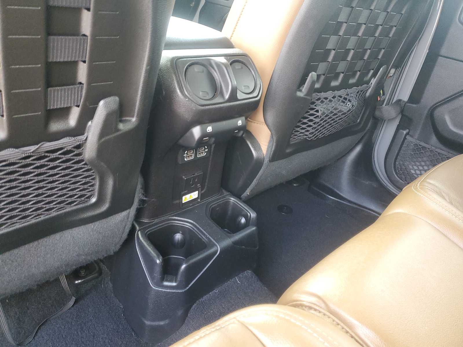 Thumbnail: 2020 Jeep Gladiator - 13