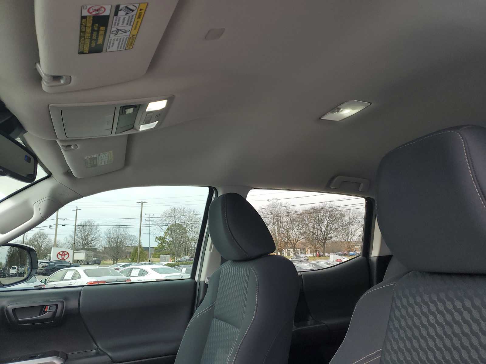 Thumbnail: 2021 Toyota Tacoma - 18