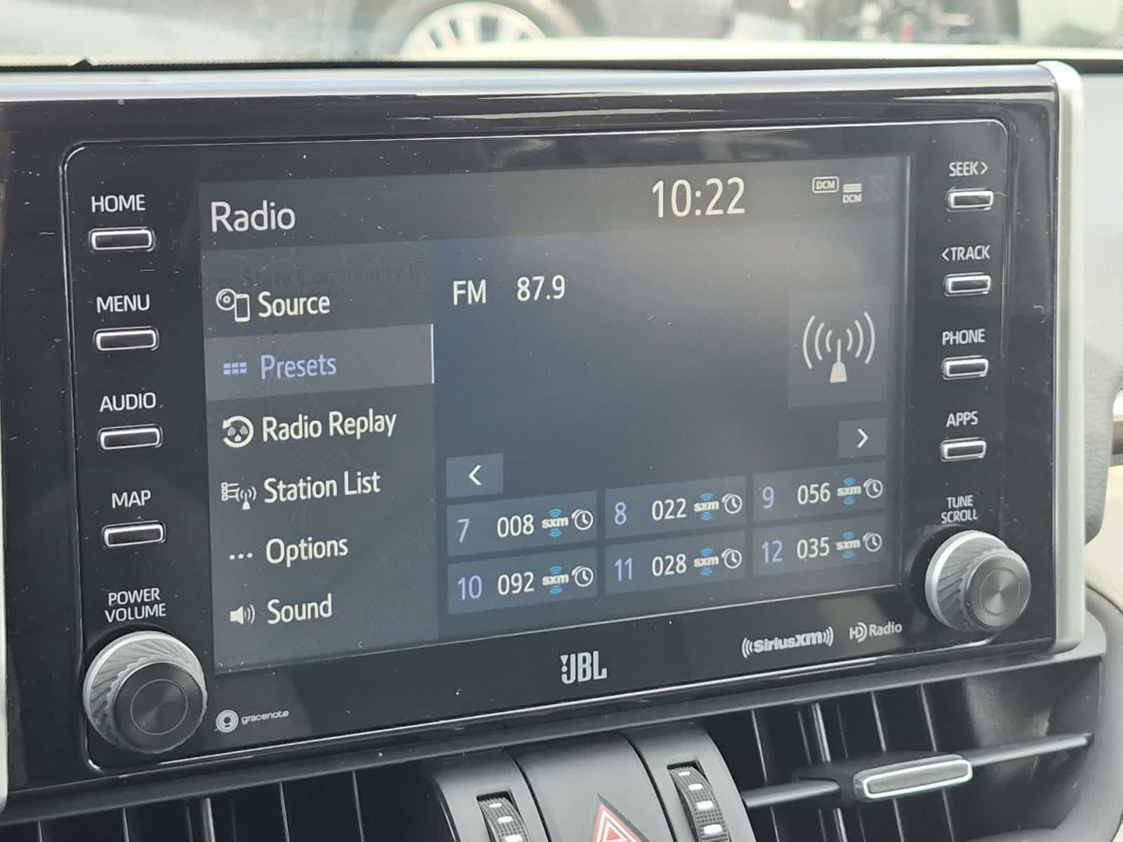 Thumbnail: 2021 Toyota RAV4 - 33