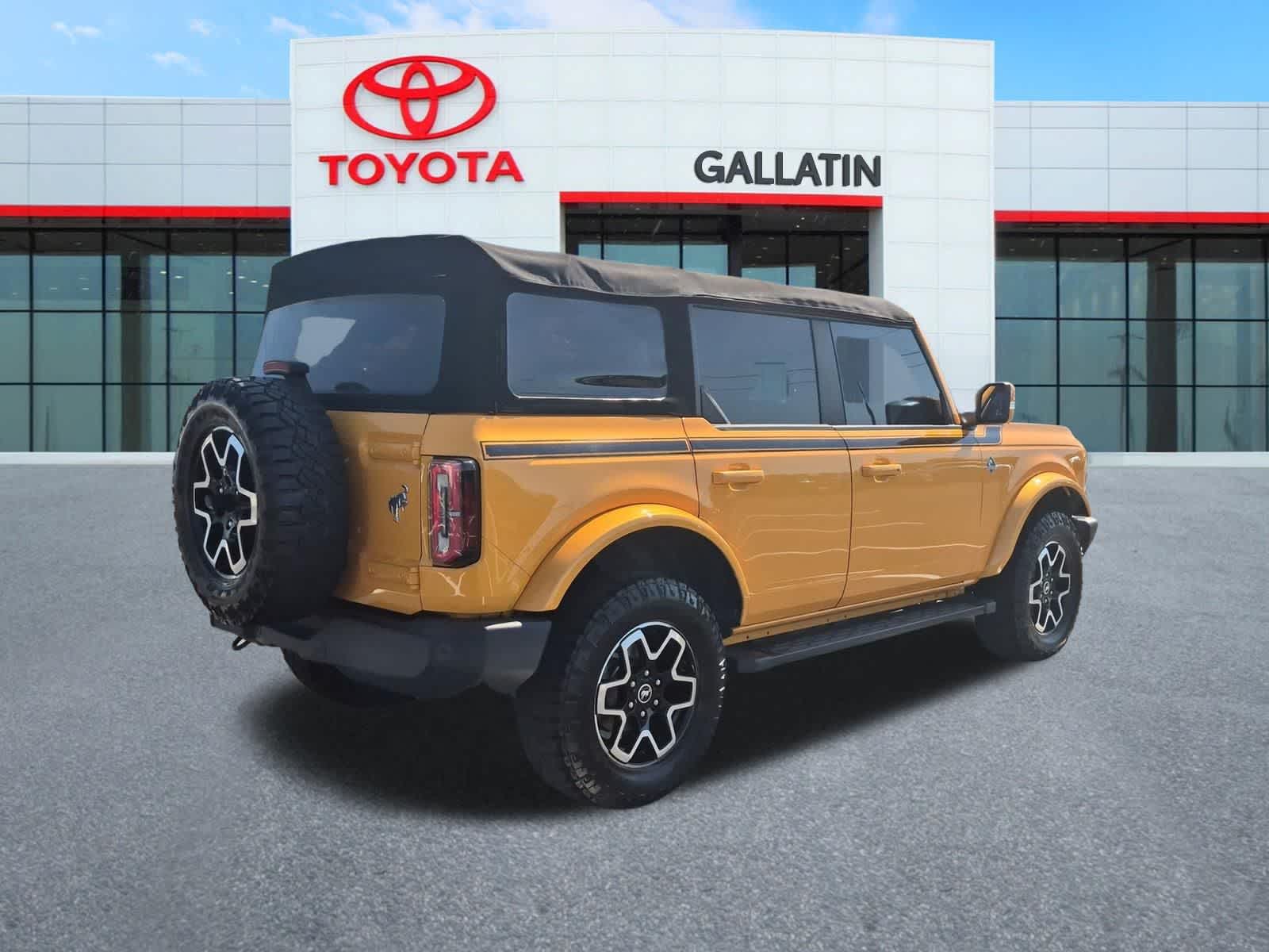 Thumbnail: 2022 Ford Bronco - 8
