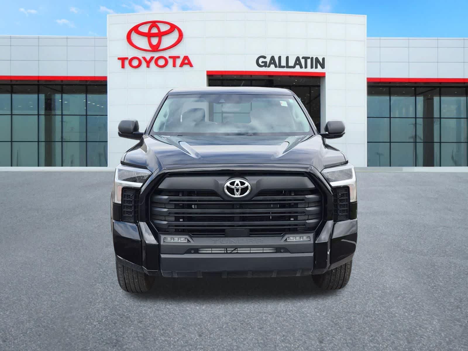 Thumbnail: 2024 Toyota Tundra - 3