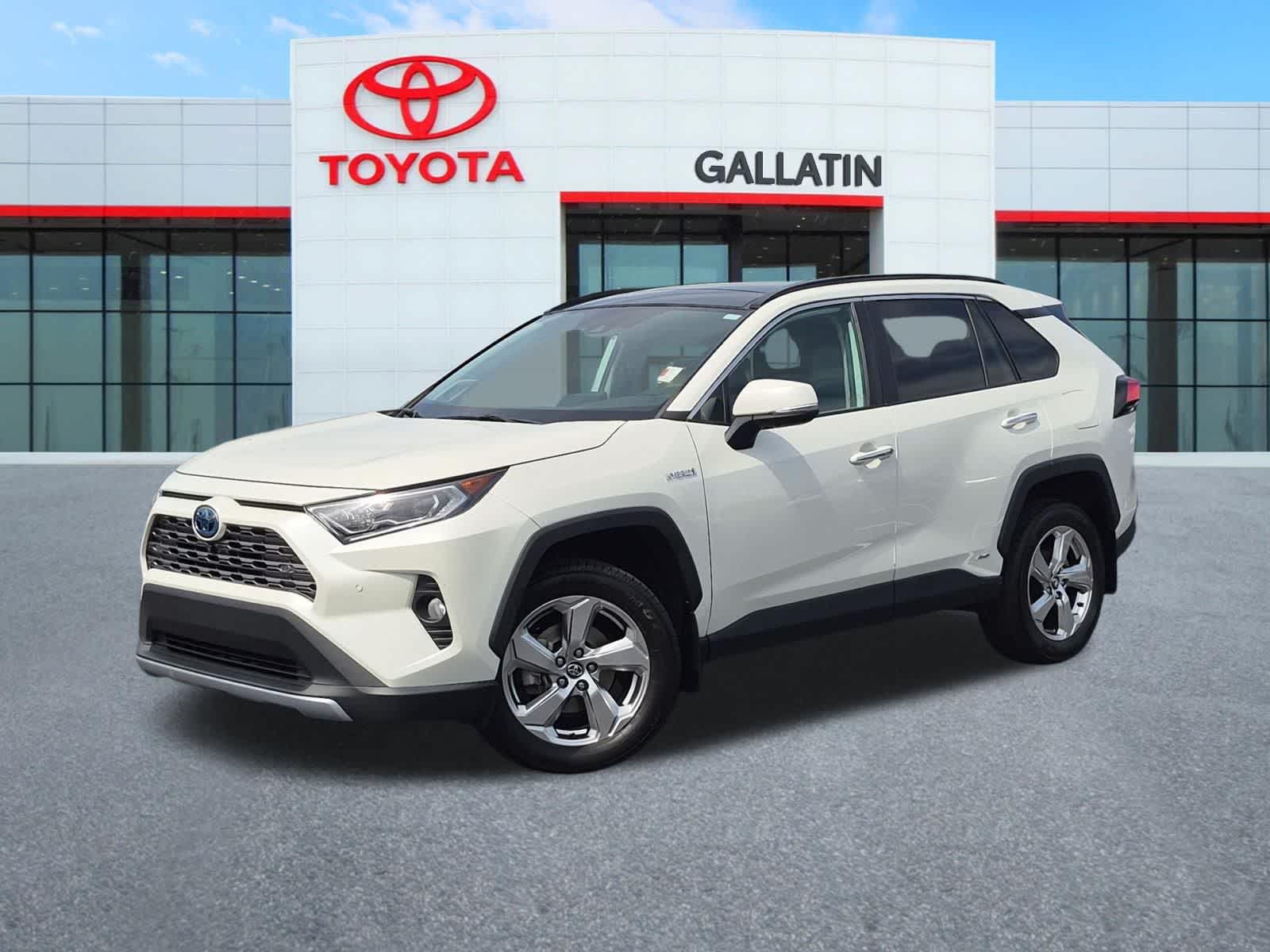 Thumbnail: 2021 Toyota RAV4 - 1