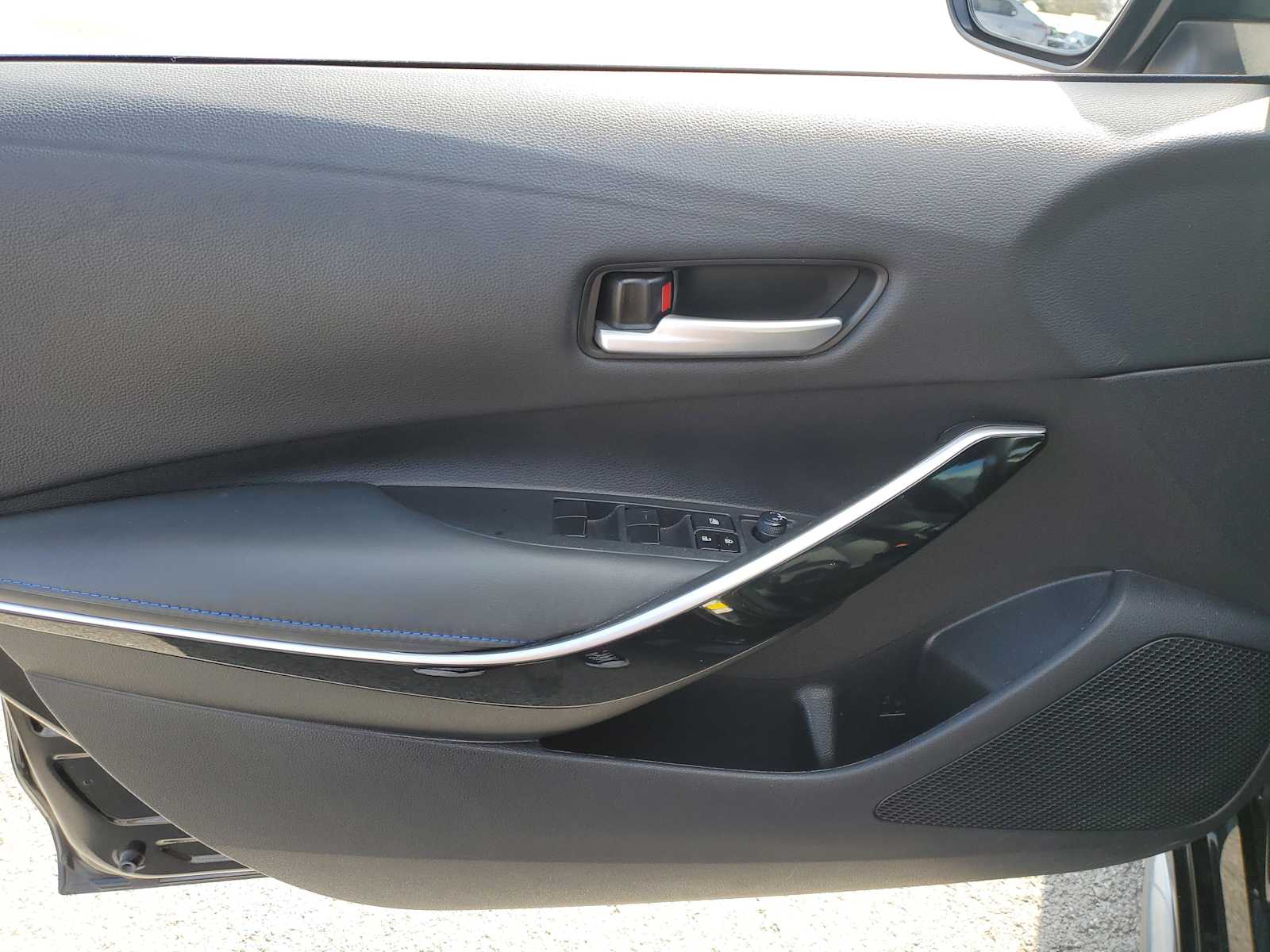 Thumbnail: 2021 Toyota Corolla - 15