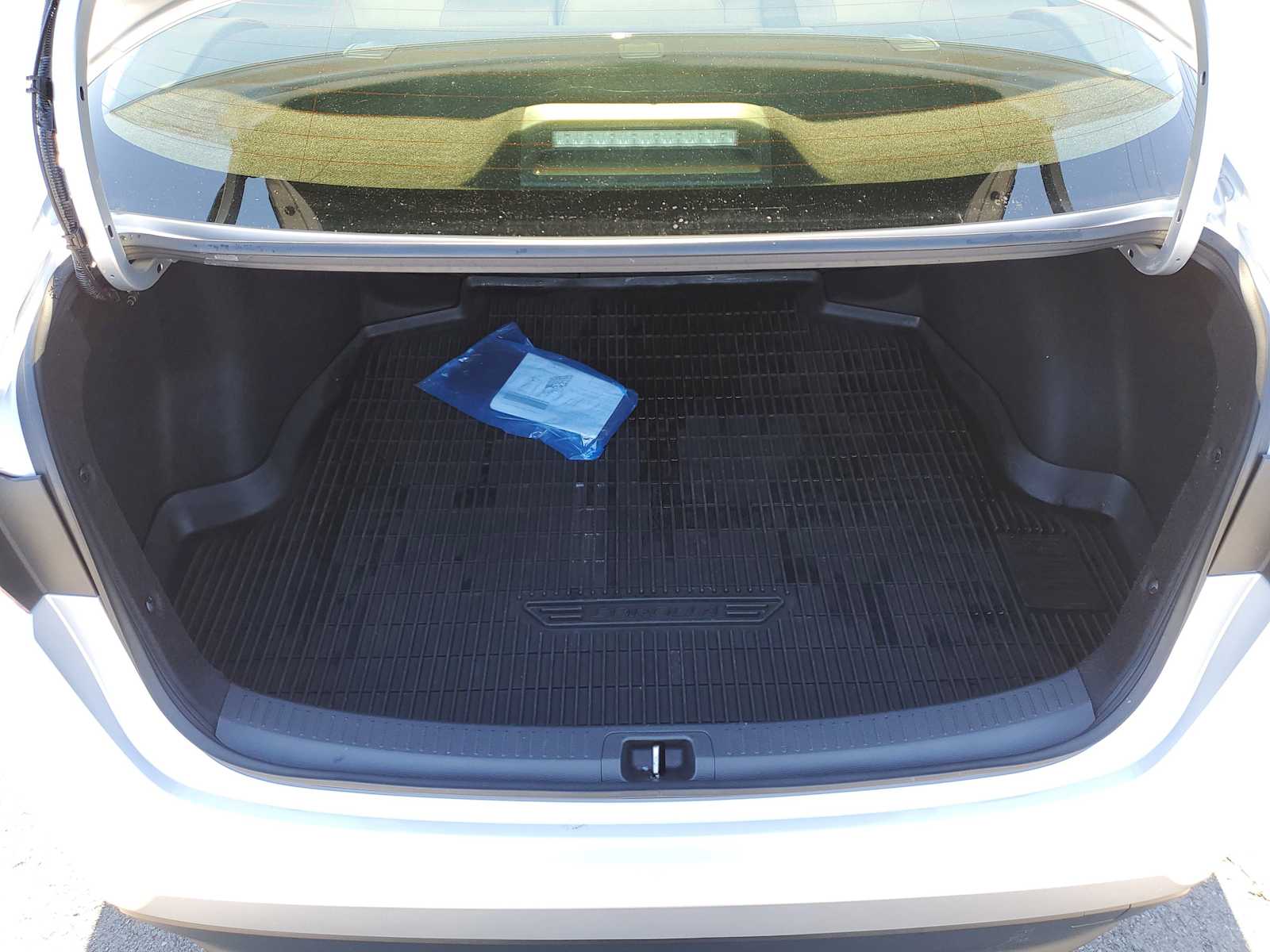 Thumbnail: 2024 Toyota Corolla - 9