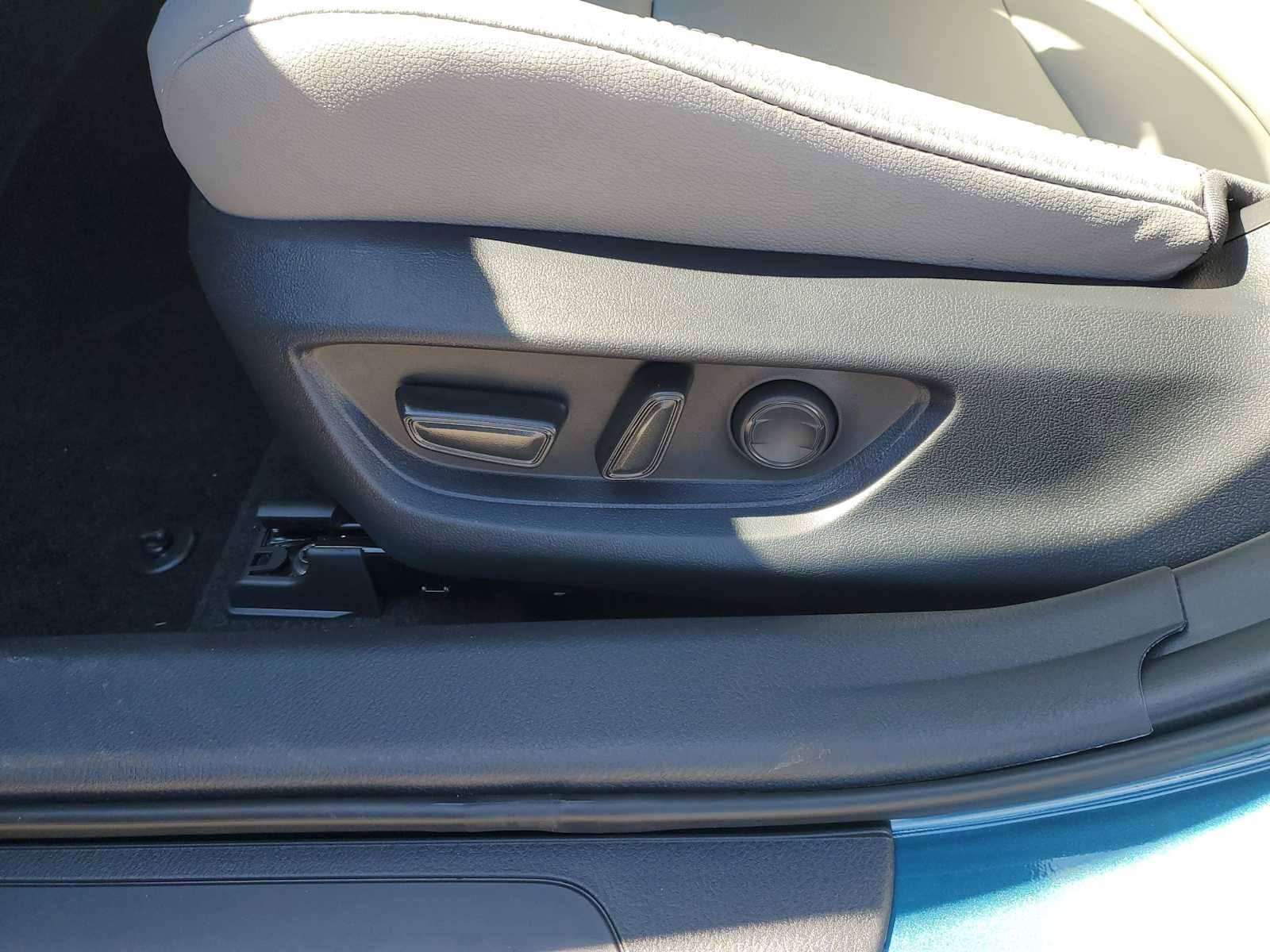 Thumbnail: 2026 Toyota Camry - 19