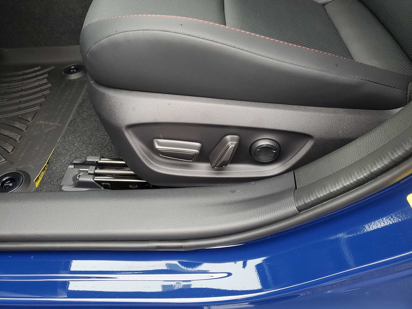 Thumbnail: 2026 Toyota Prius - 18