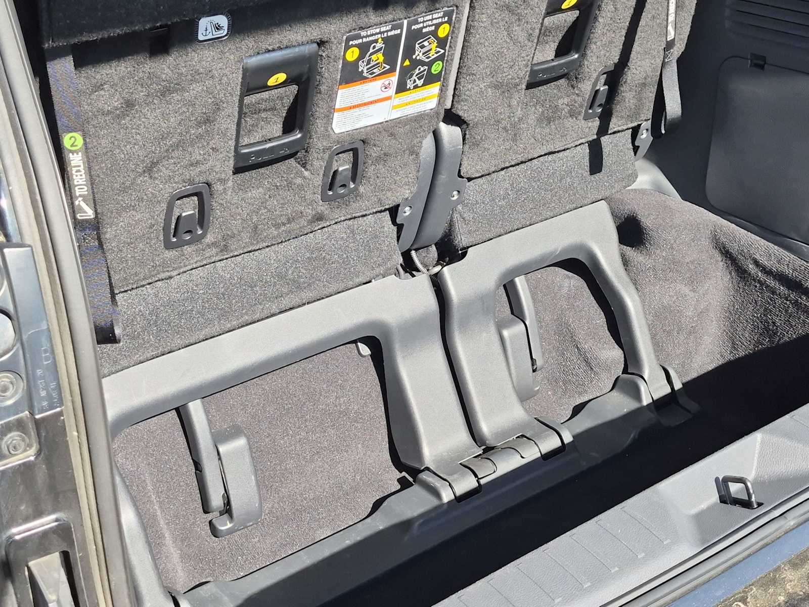 Thumbnail: 2024 Toyota Sienna - 26