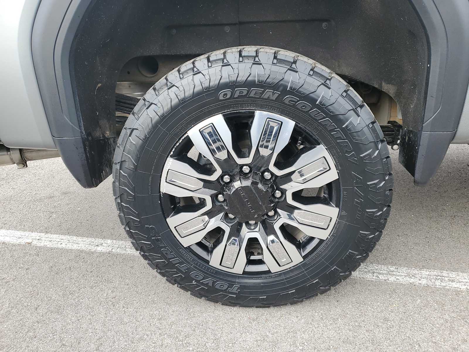 Thumbnail: 2024 GMC Sierra 2500 - 6