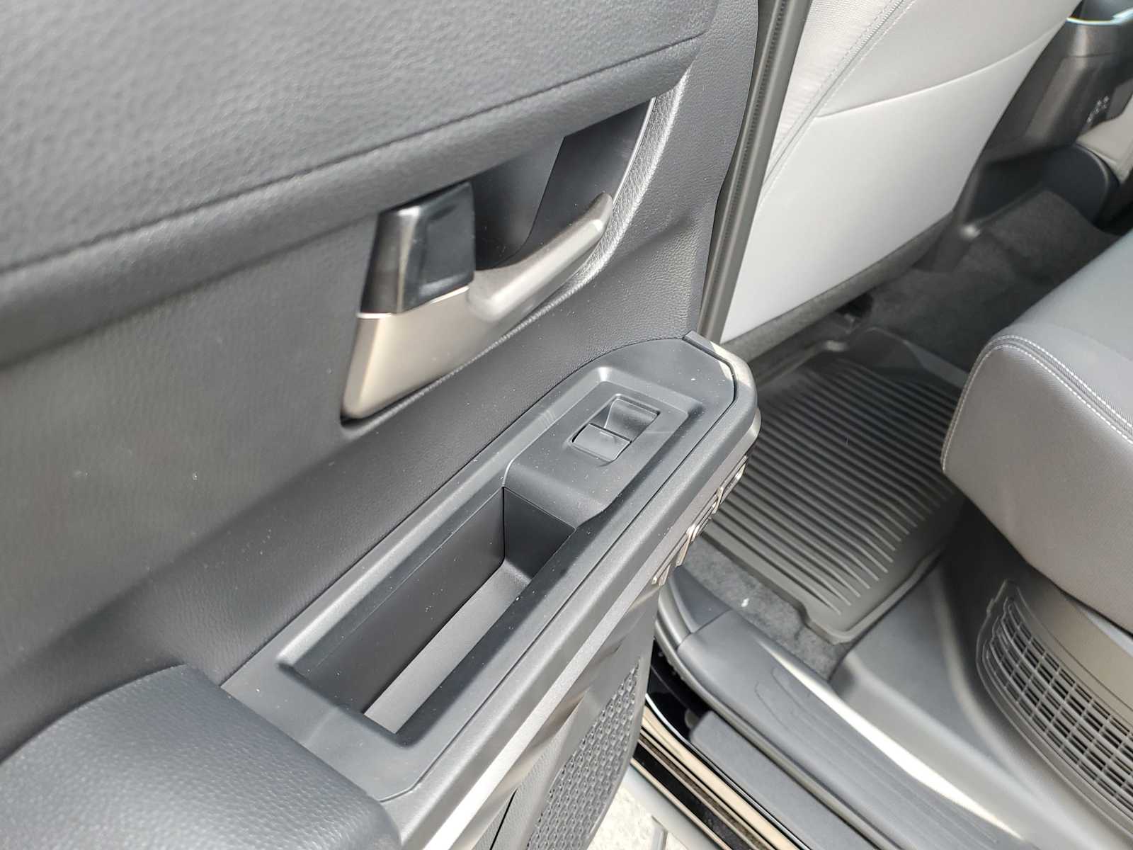 Thumbnail: 2025 Toyota Tacoma - 12