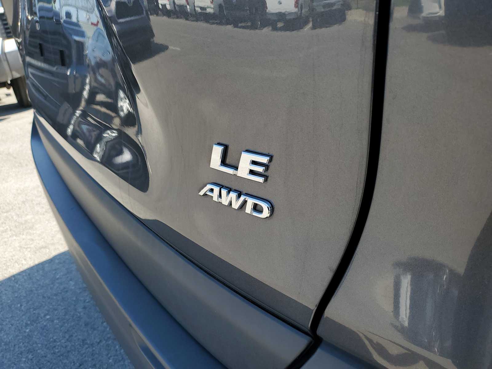 Thumbnail: 2024 Toyota RAV4 - 7