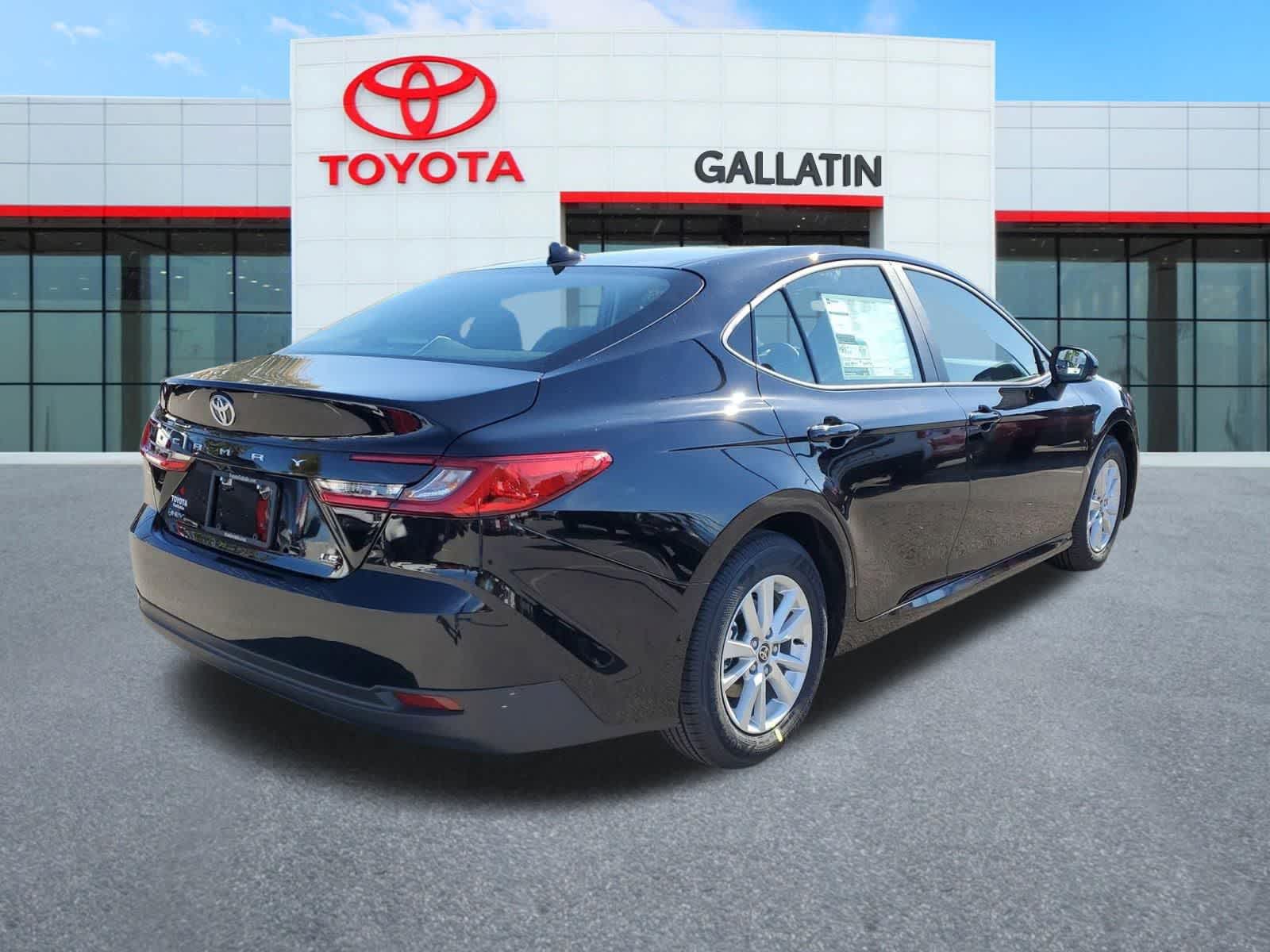 Thumbnail: 2026 Toyota Camry - 3