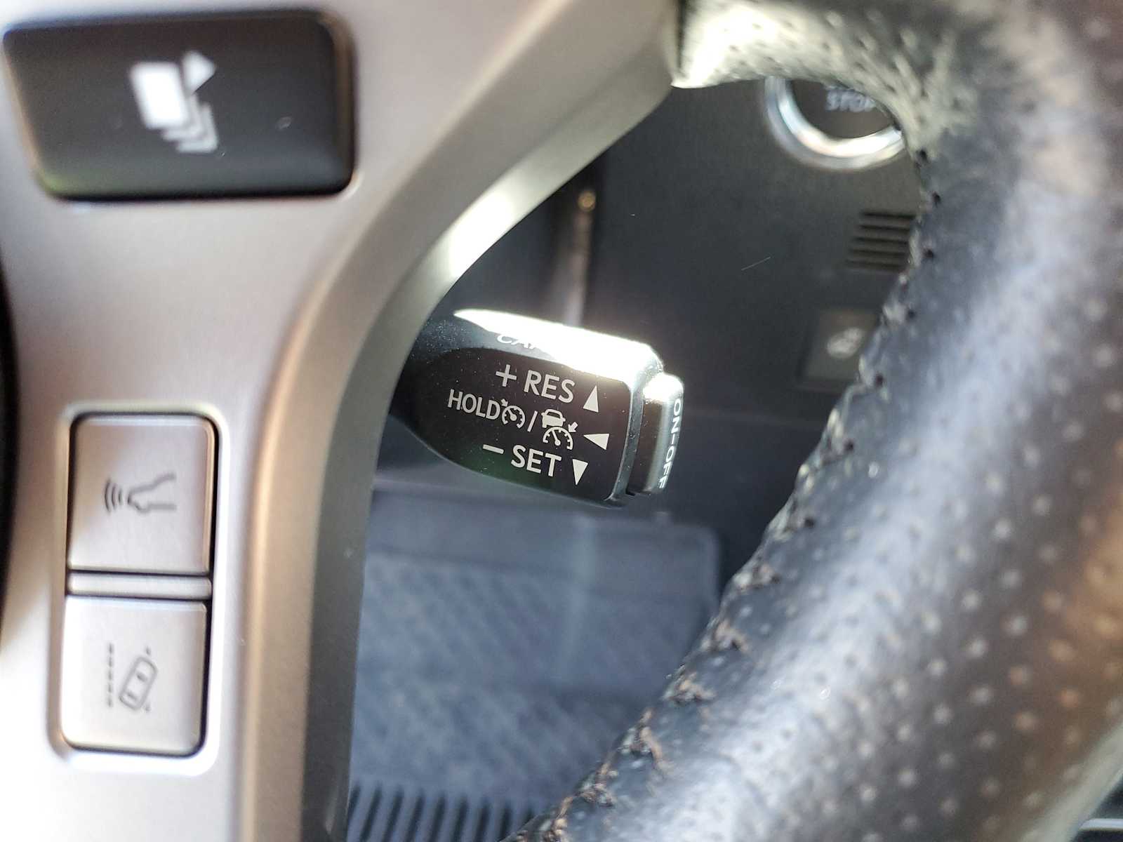 Thumbnail: 2024 Toyota 4Runner - 25