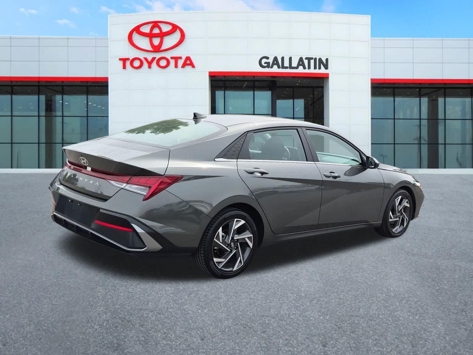 Thumbnail: 2025 Hyundai Elantra - 8