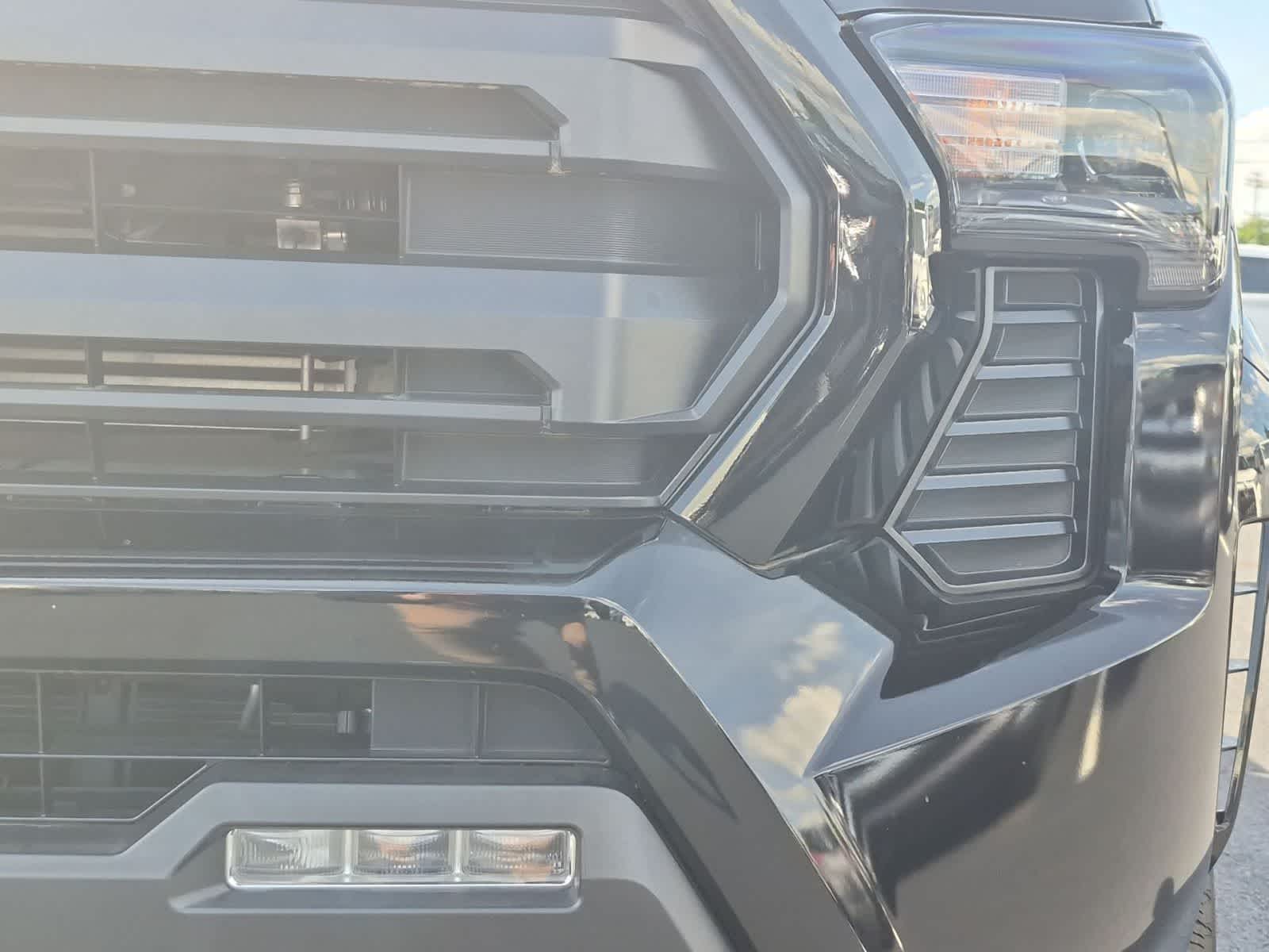 Thumbnail: 2024 Toyota Tacoma - 11