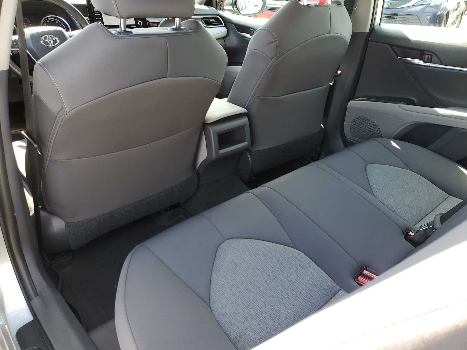 Thumbnail: 2021 Toyota Camry - 12