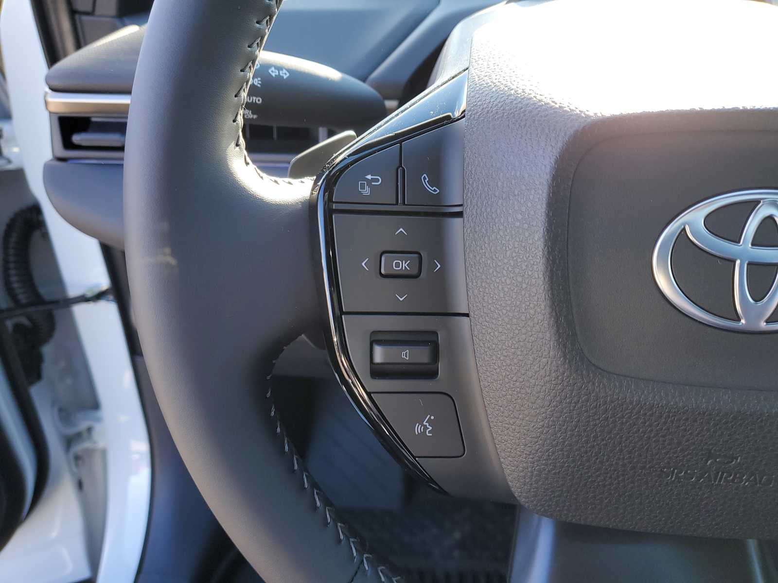 Thumbnail: 2026 Toyota bZ - 24