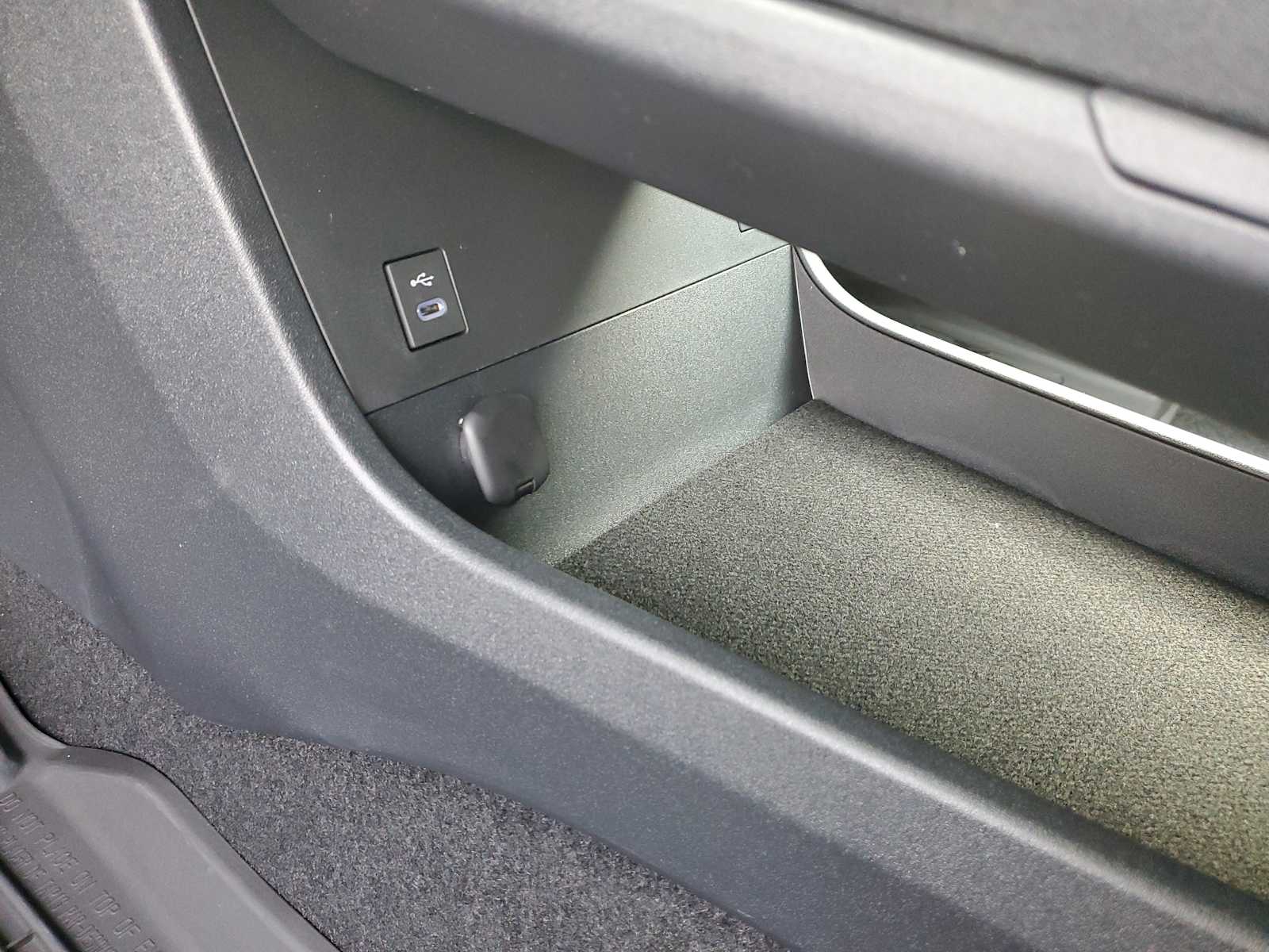 Thumbnail: 2026 Toyota bZ - 31