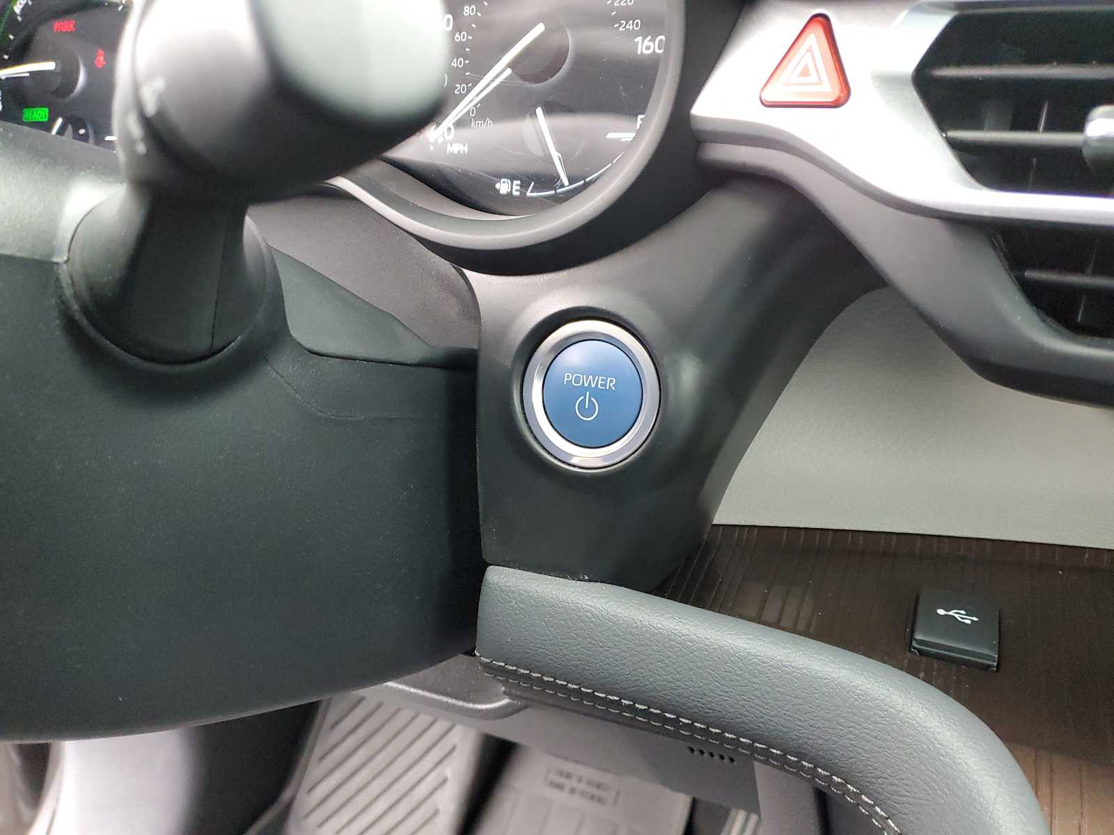 Thumbnail: 2024 Toyota Sienna - 27