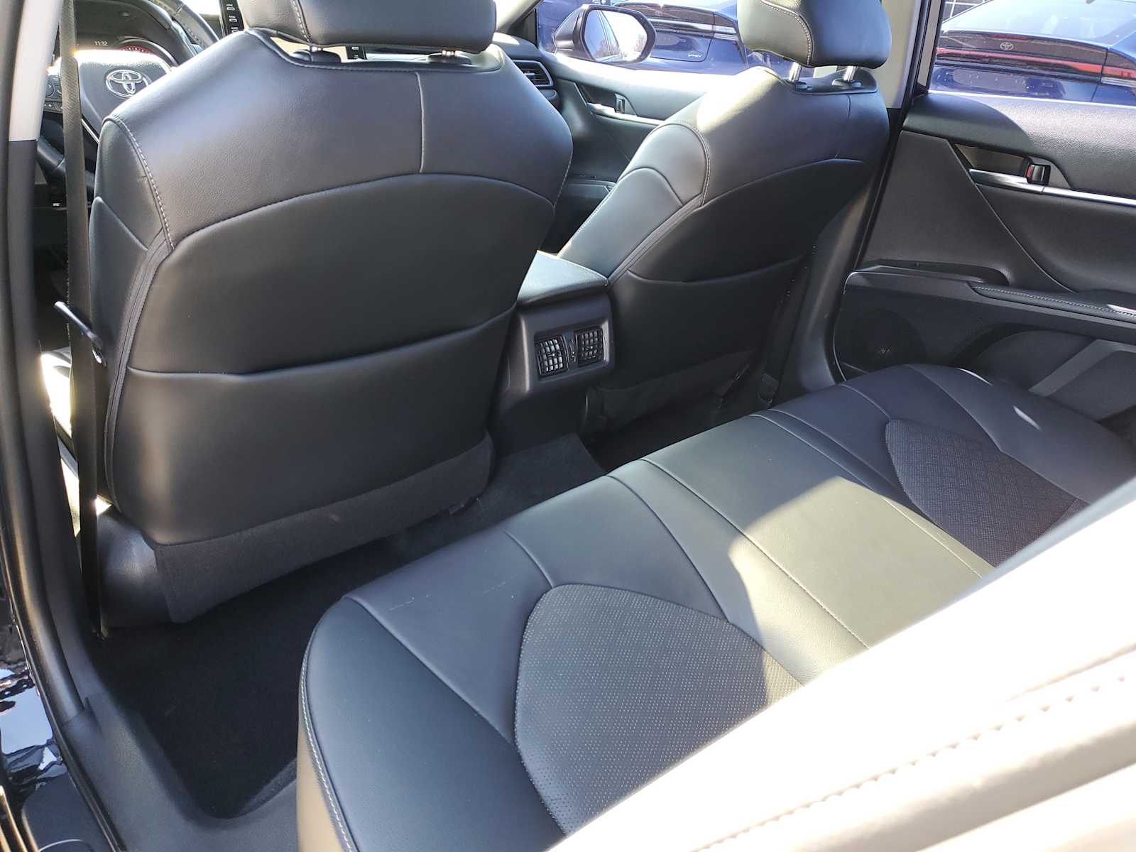 Thumbnail: 2021 Toyota Camry - 12