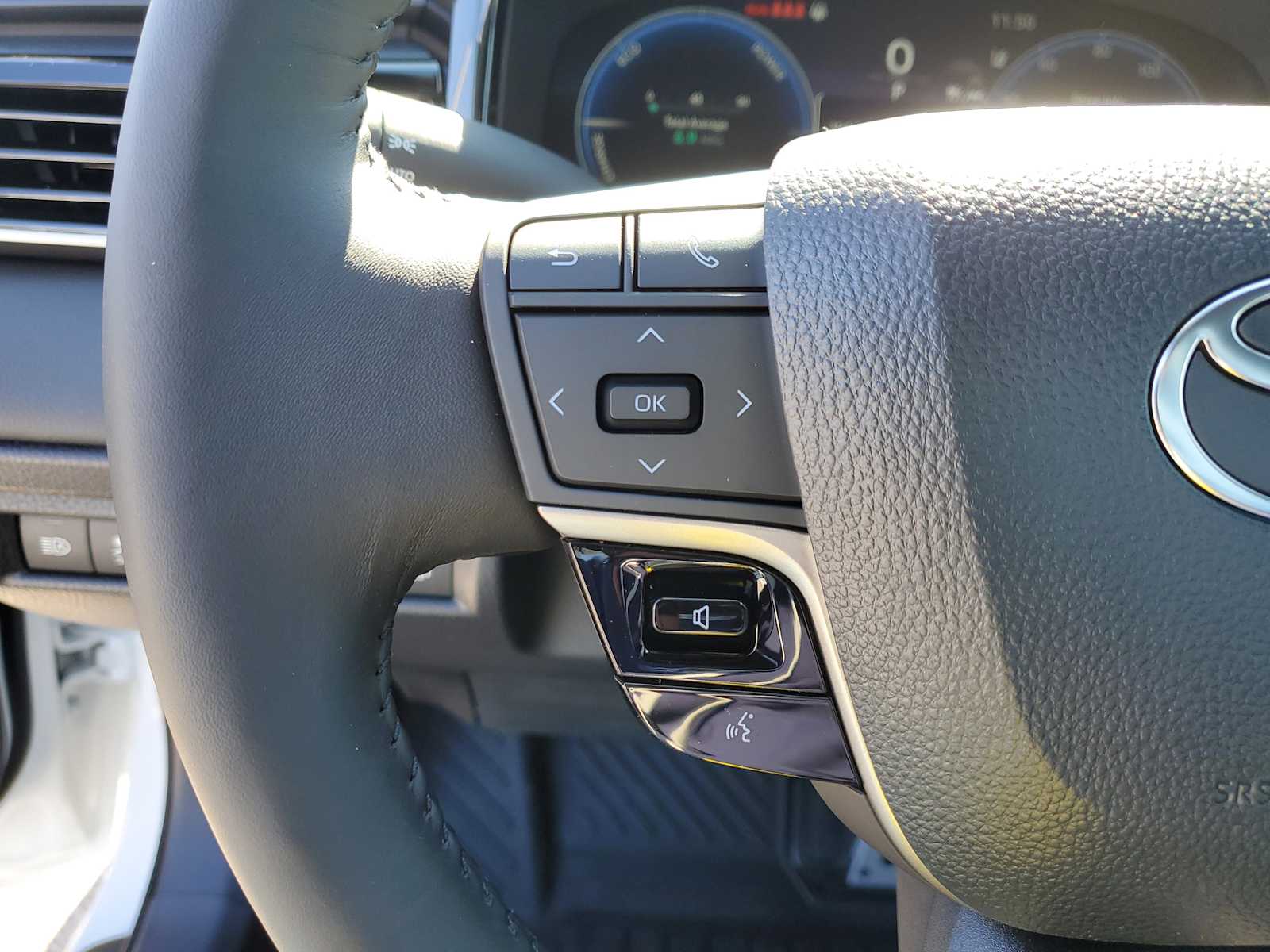 Thumbnail: 2026 Toyota Camry - 23