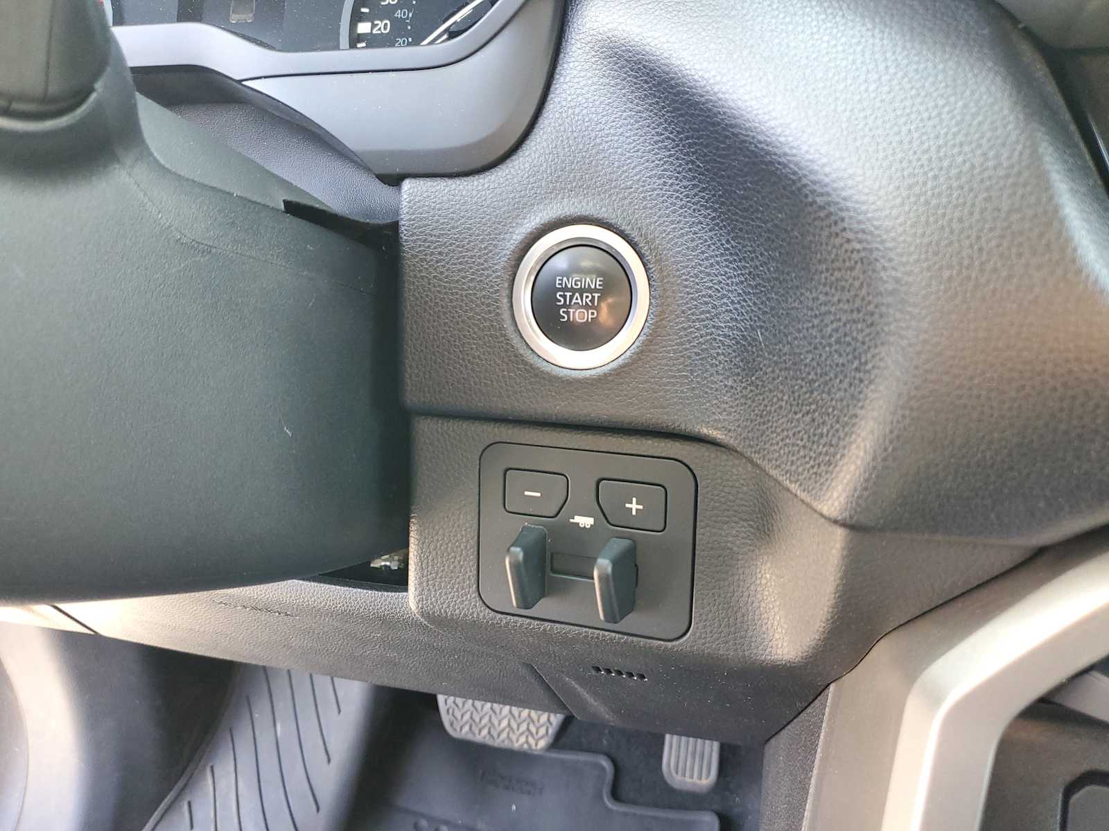 Thumbnail: 2023 Toyota Tundra - 26