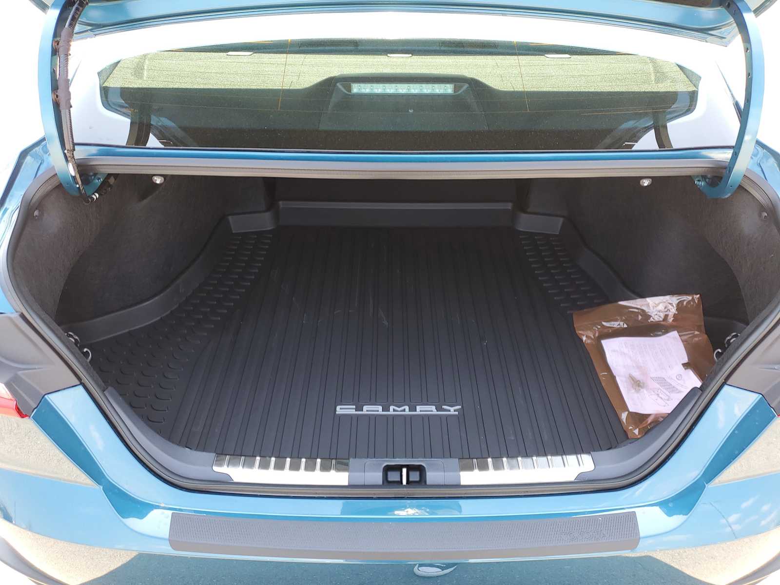 Thumbnail: 2026 Toyota Camry - 9