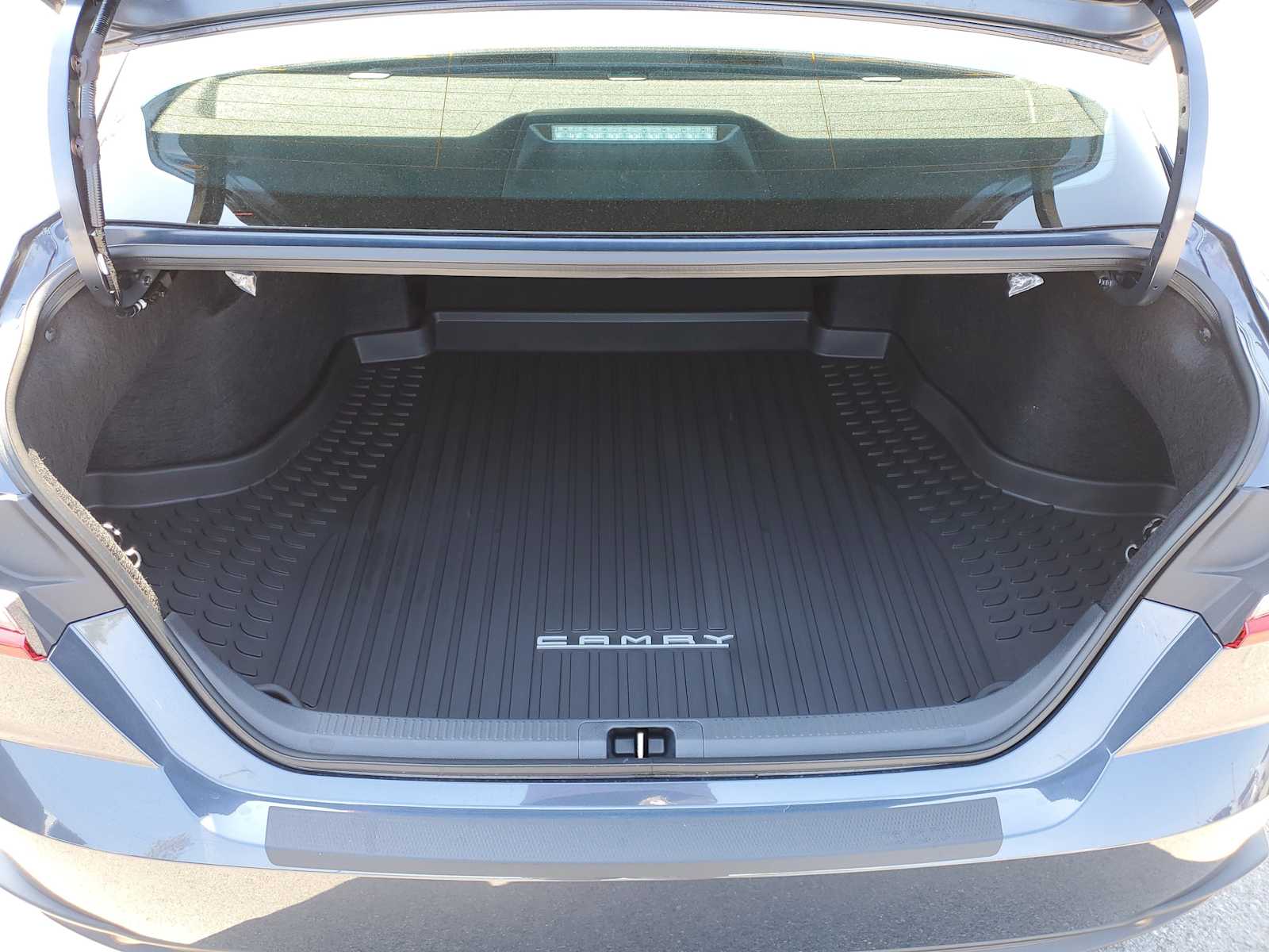 Thumbnail: 2026 Toyota Camry - 9