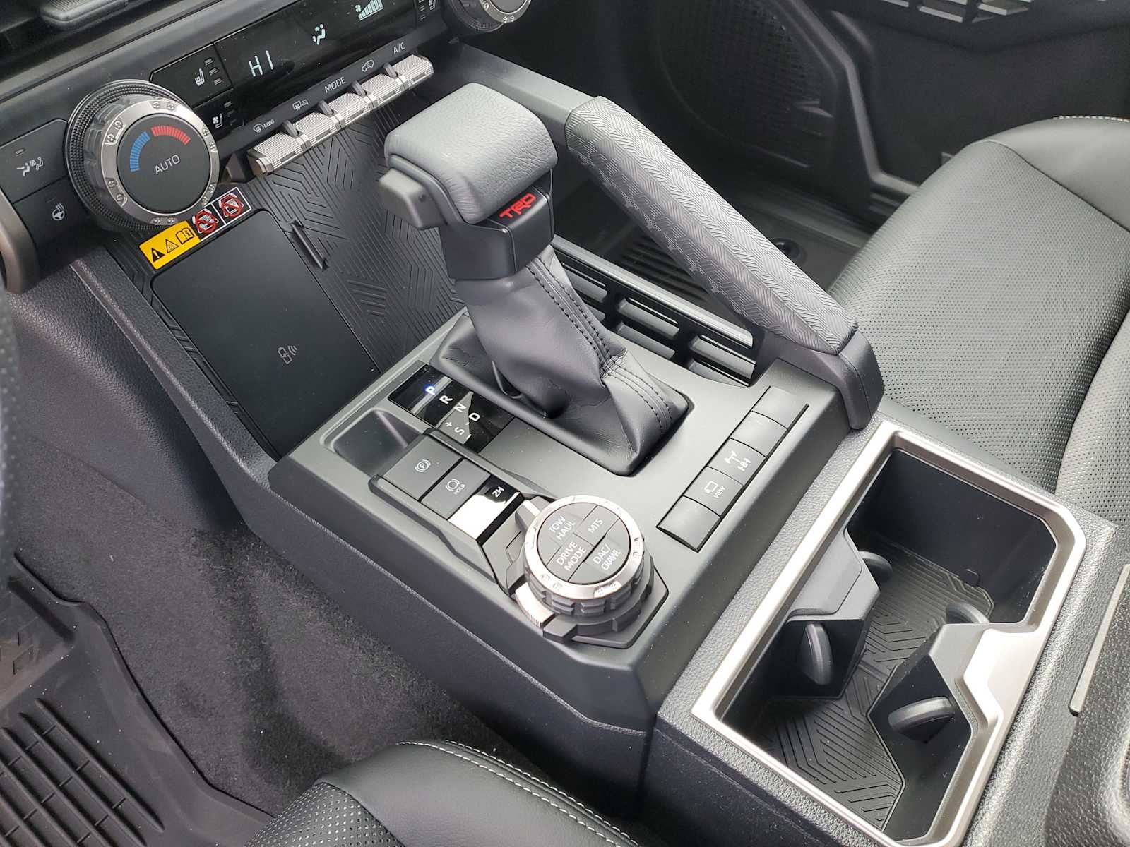 Thumbnail: 2026 Toyota 4Runner - 32