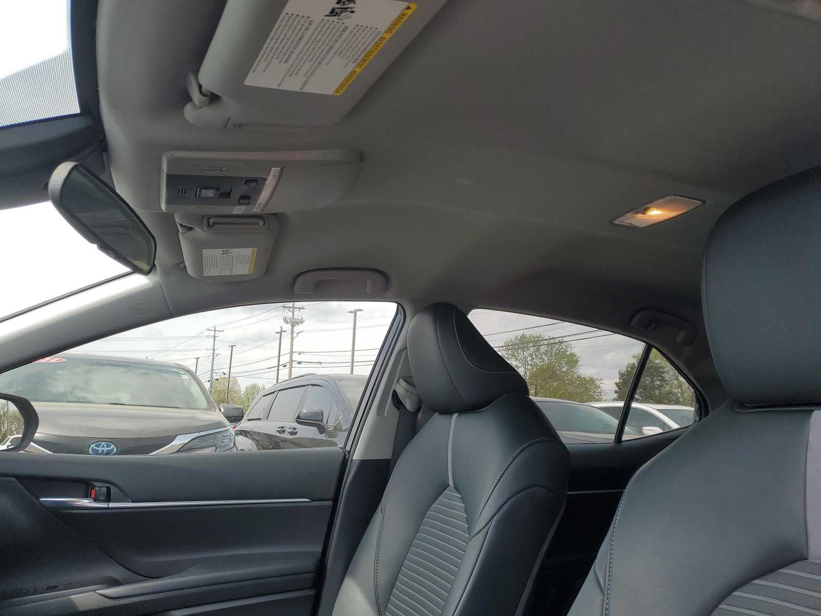 Thumbnail: 2023 Toyota Camry - 16