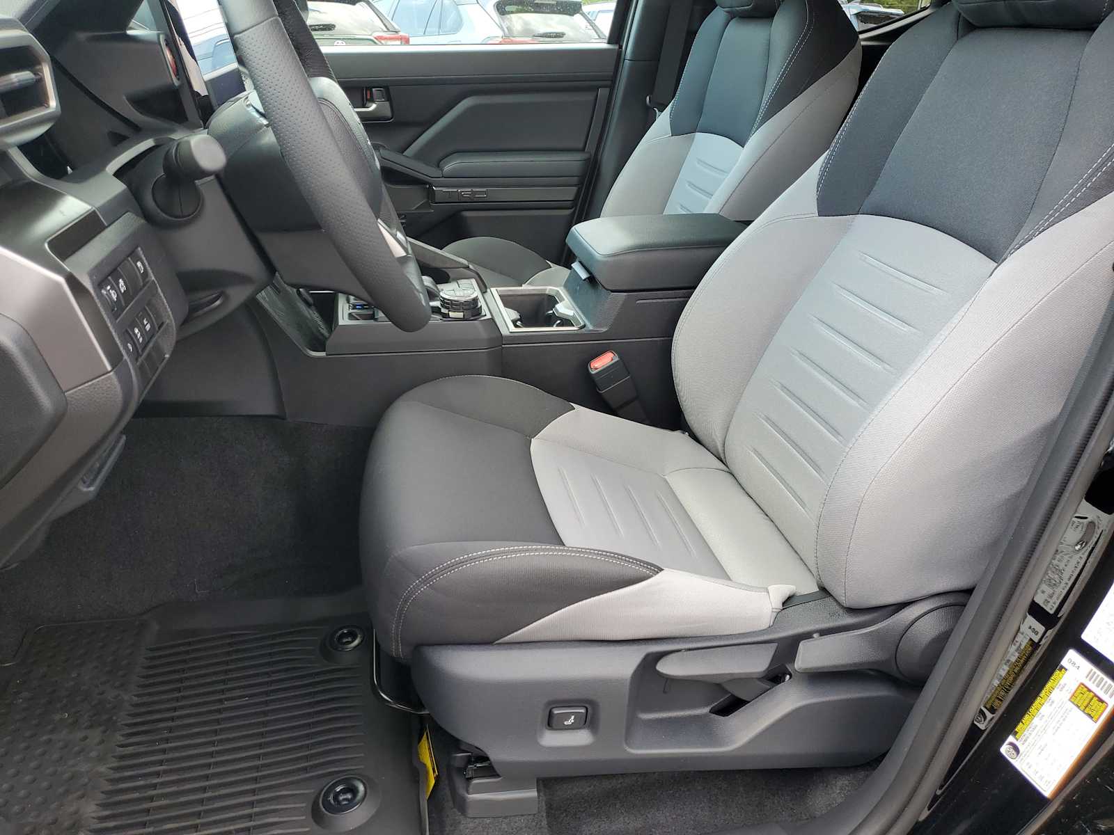 Thumbnail: 2025 Toyota Tacoma - 18