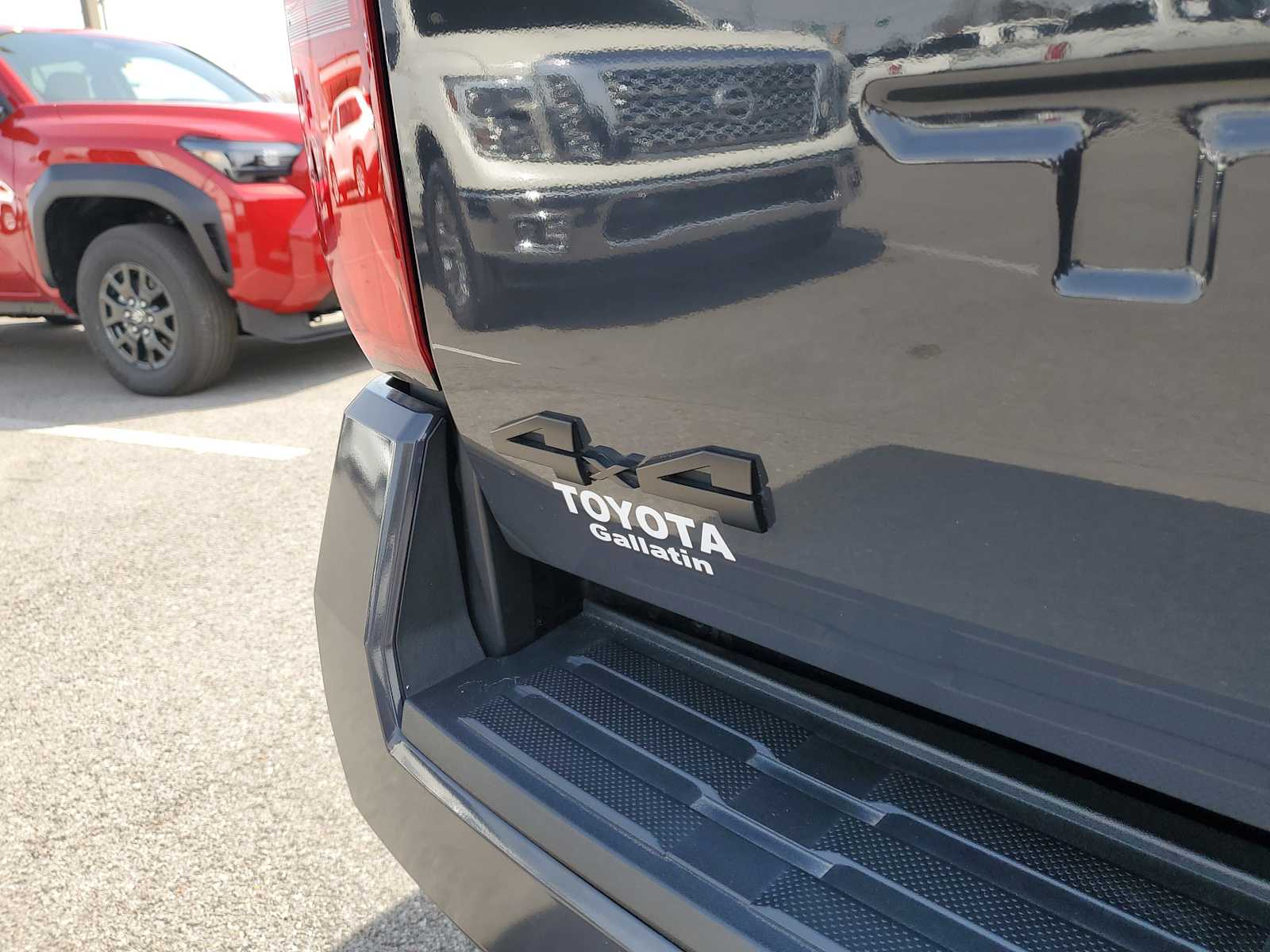 Thumbnail: 2024 Toyota Tacoma - 8