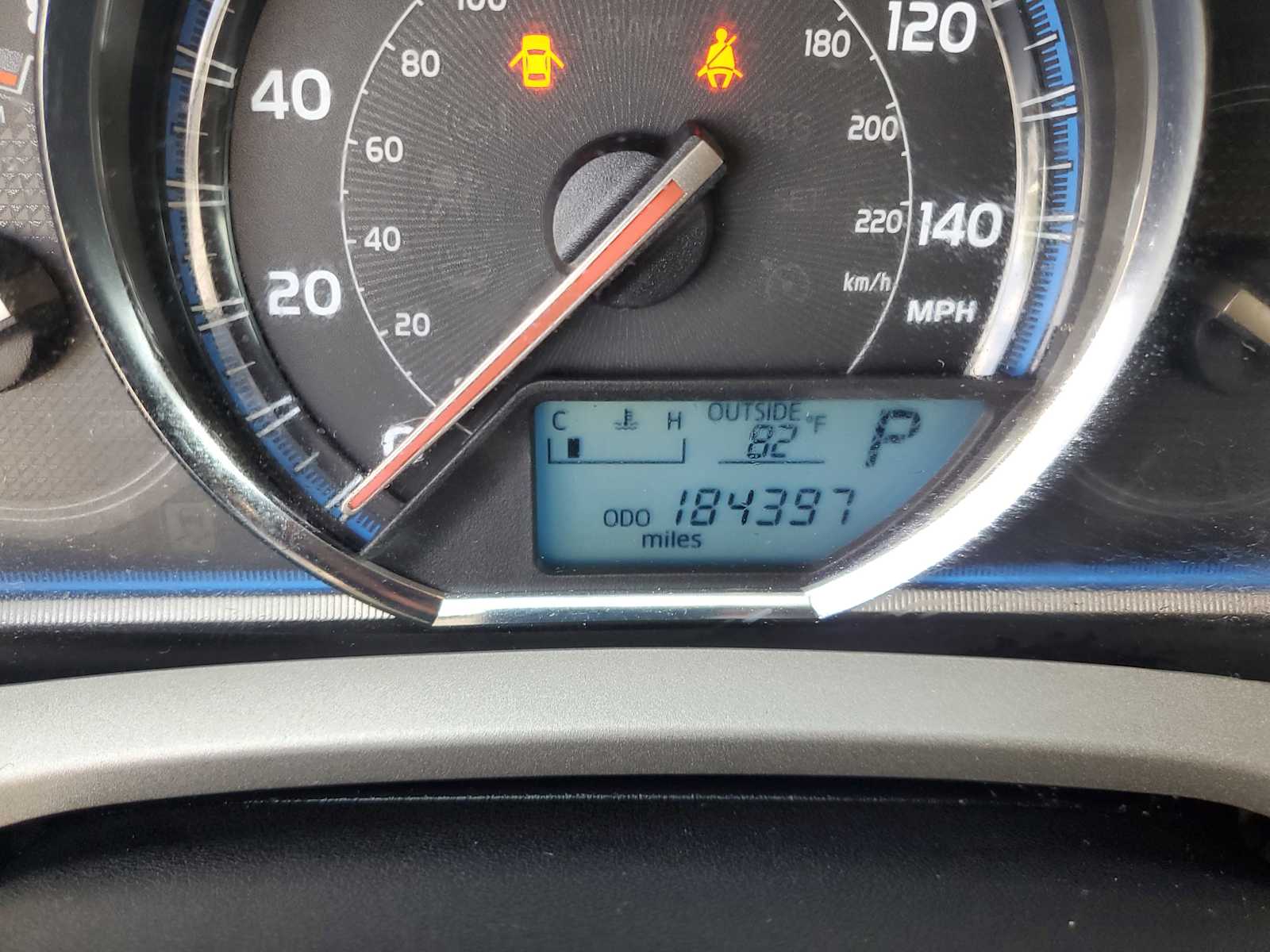 Thumbnail: 2015 Toyota RAV4 - 28