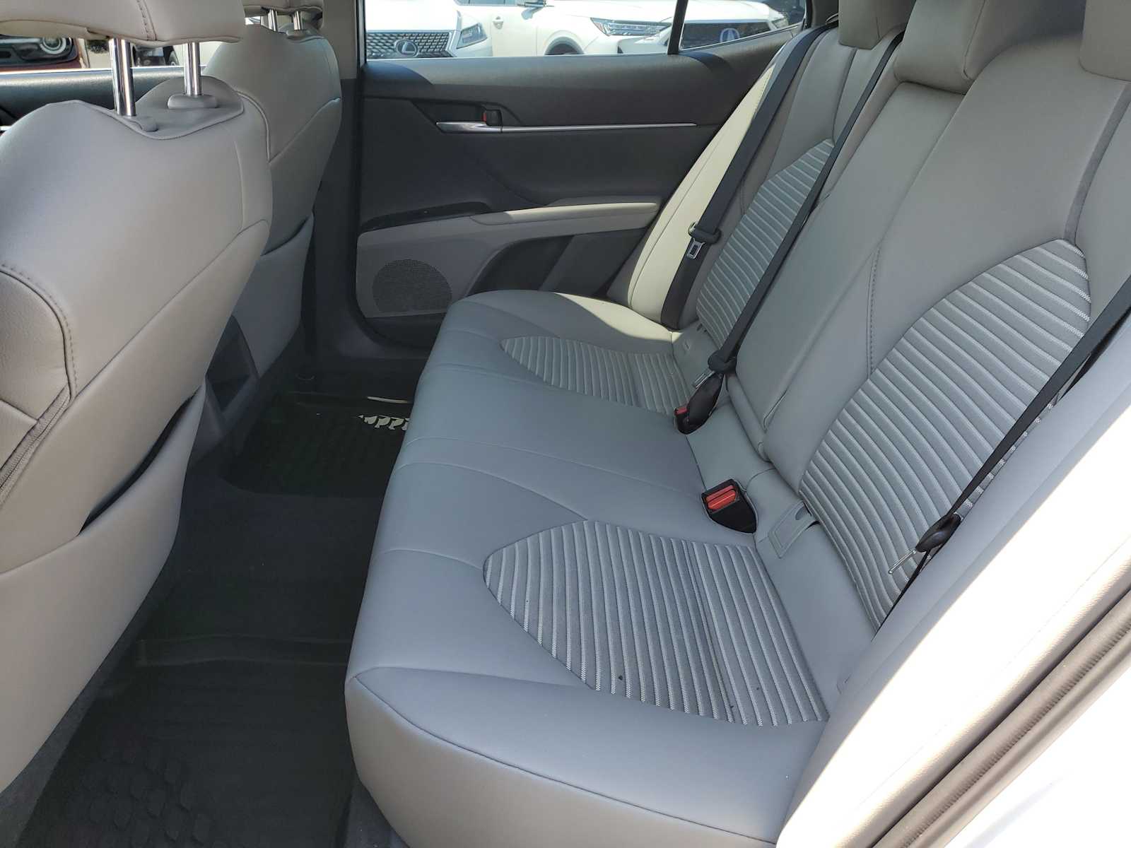 Thumbnail: 2019 Toyota Camry - 11