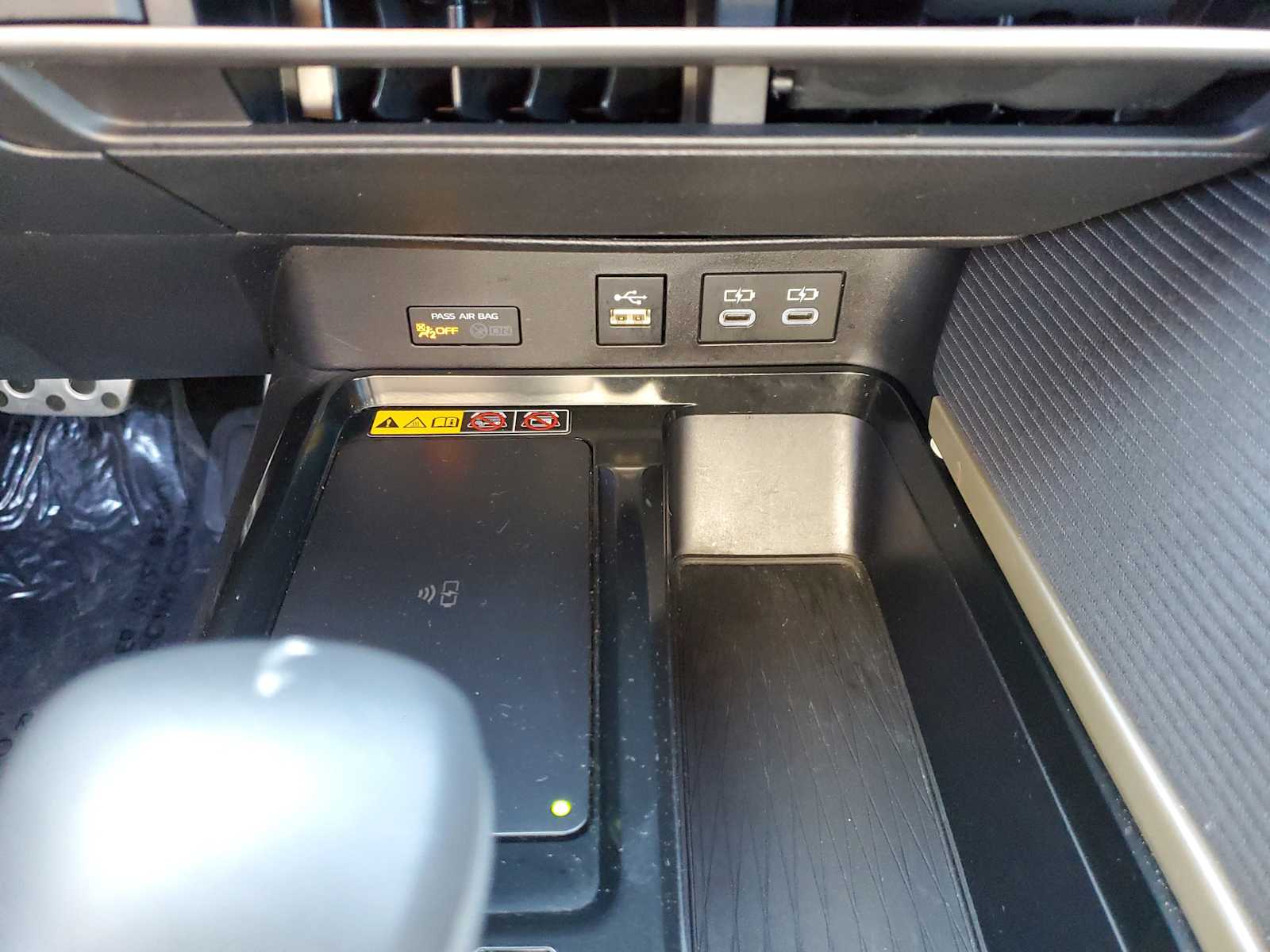 Thumbnail: 2025 Toyota Camry - 31