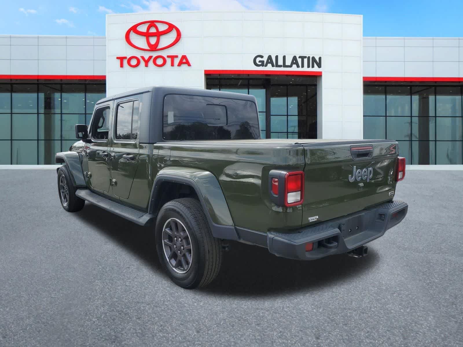Thumbnail: 2022 Jeep Gladiator - 2