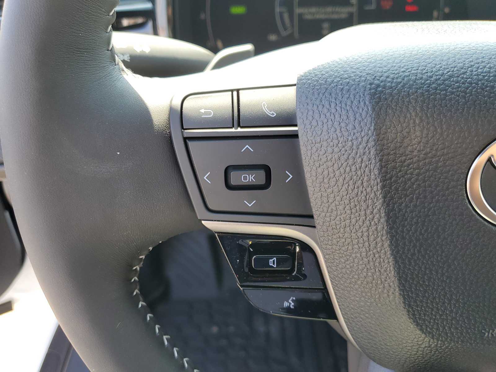 Thumbnail: 2026 Toyota Camry - 23