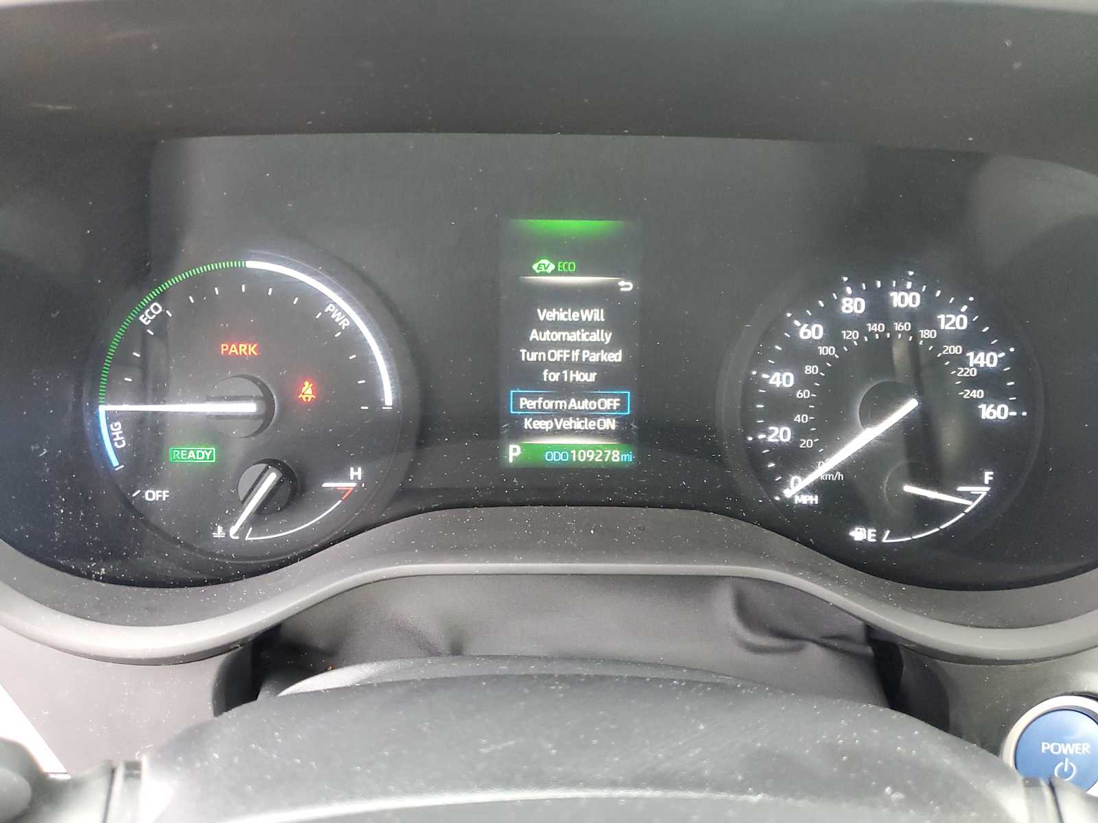 Thumbnail: 2022 Toyota Sienna - 23