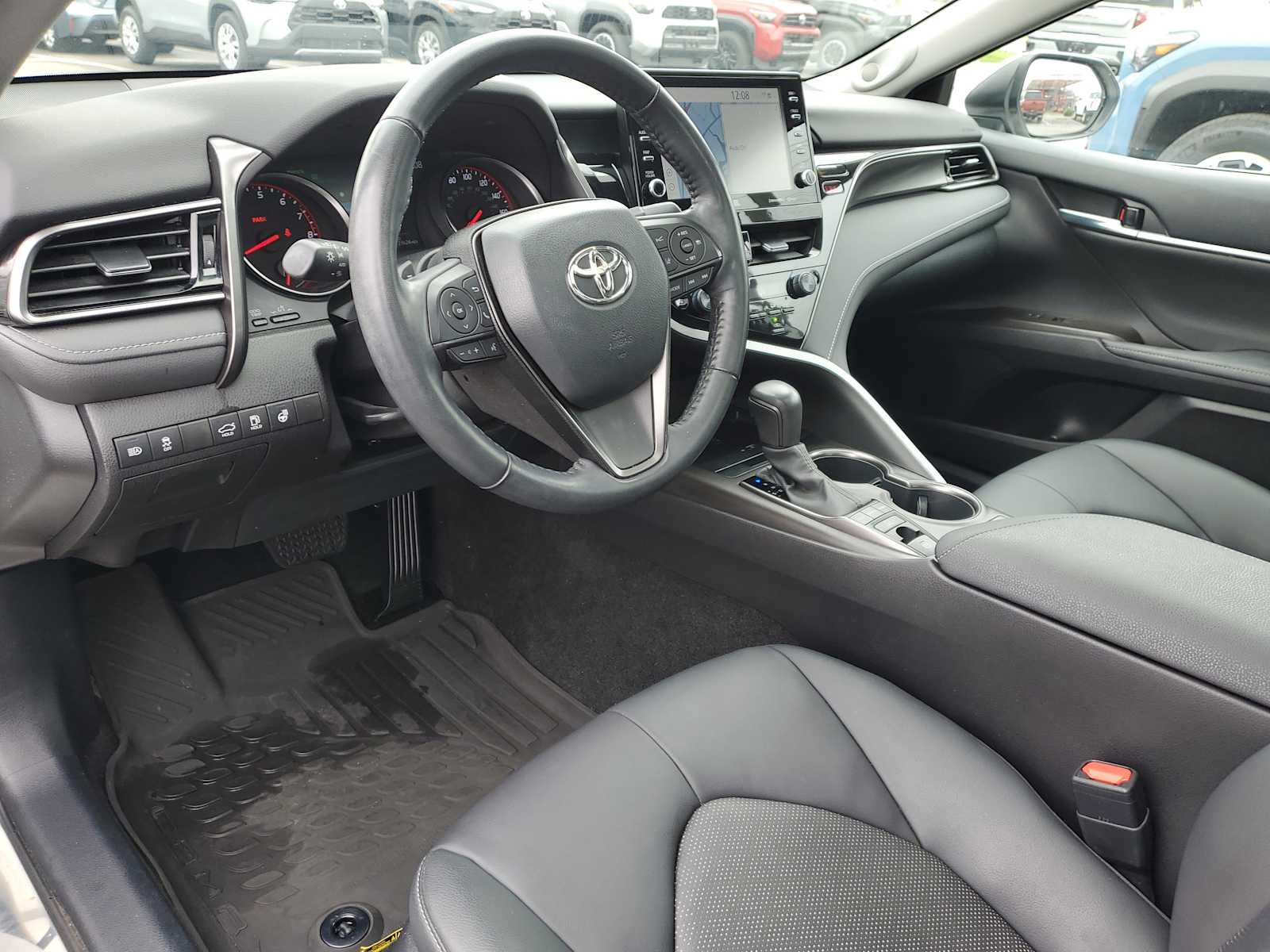 Thumbnail: 2022 Toyota Camry - 19