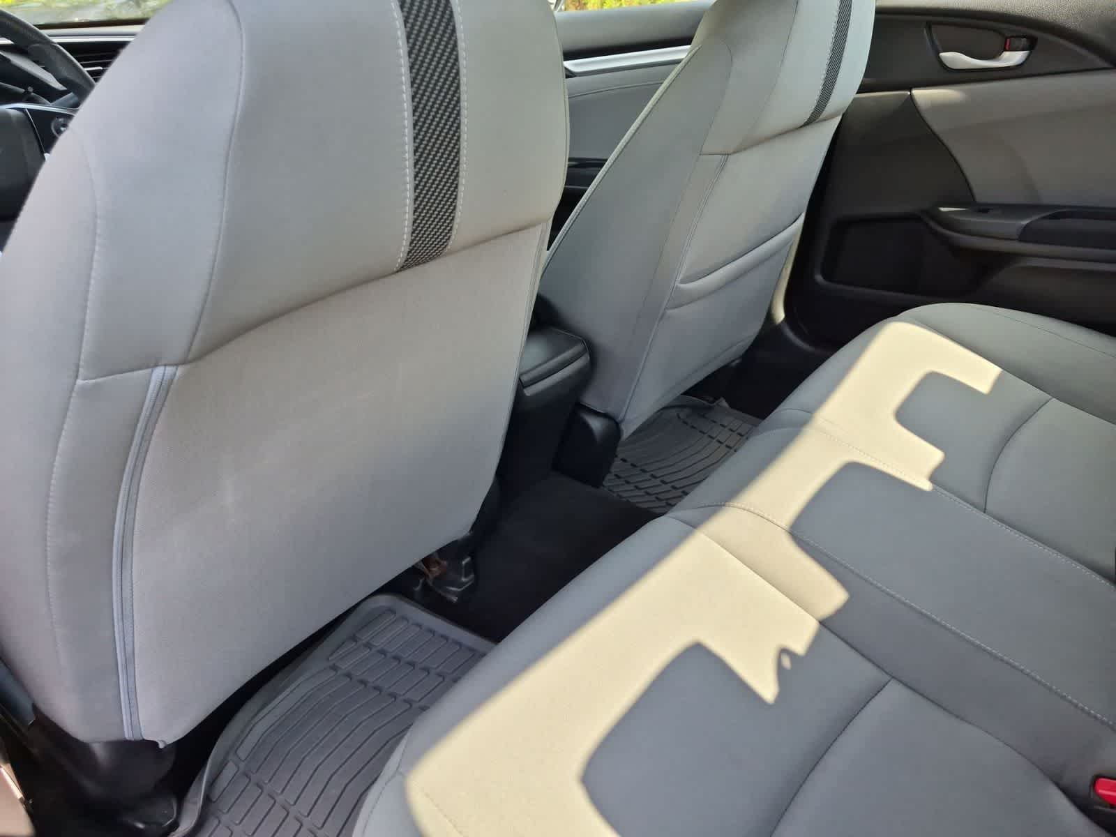 Thumbnail: 2016 Honda Civic - 18