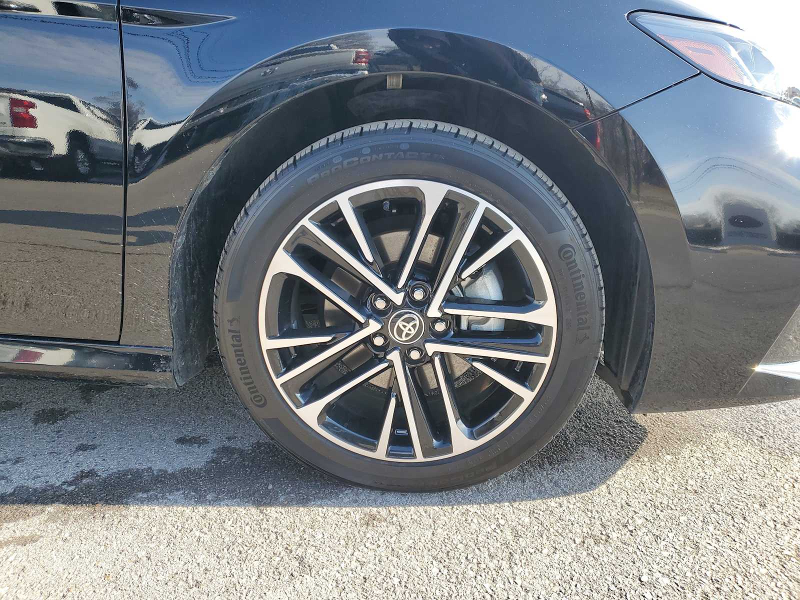 Thumbnail: 2025 Toyota Camry - 5