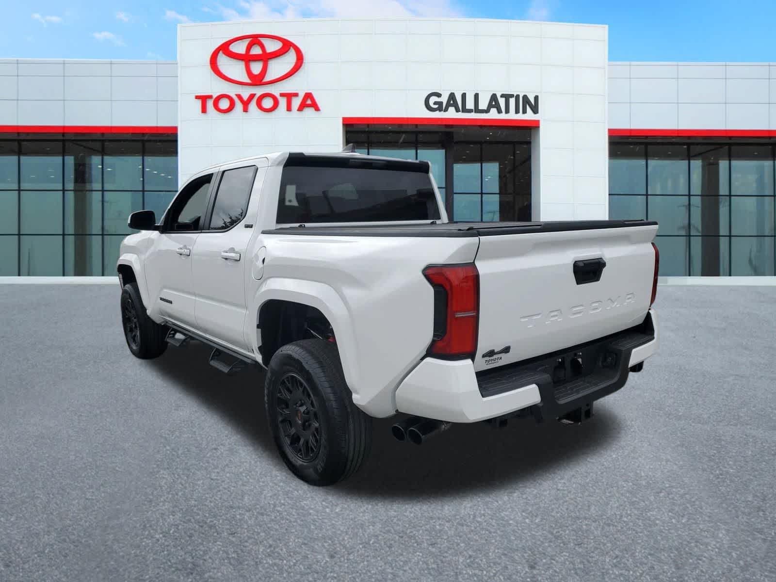 Thumbnail: 2025 Toyota Tacoma - 2
