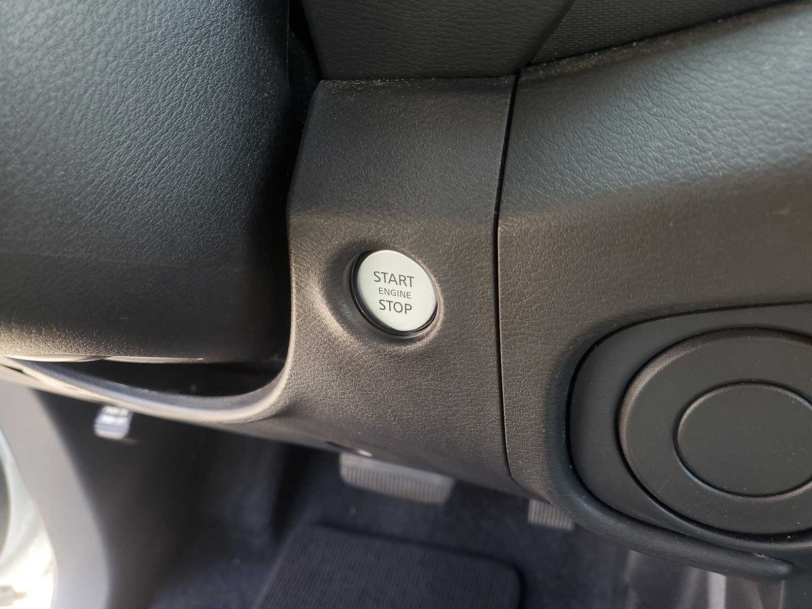 Thumbnail: 2022 Nissan Frontier - 26