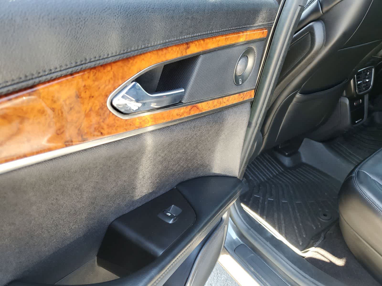 Thumbnail: 2020 Lincoln Nautilus - 11