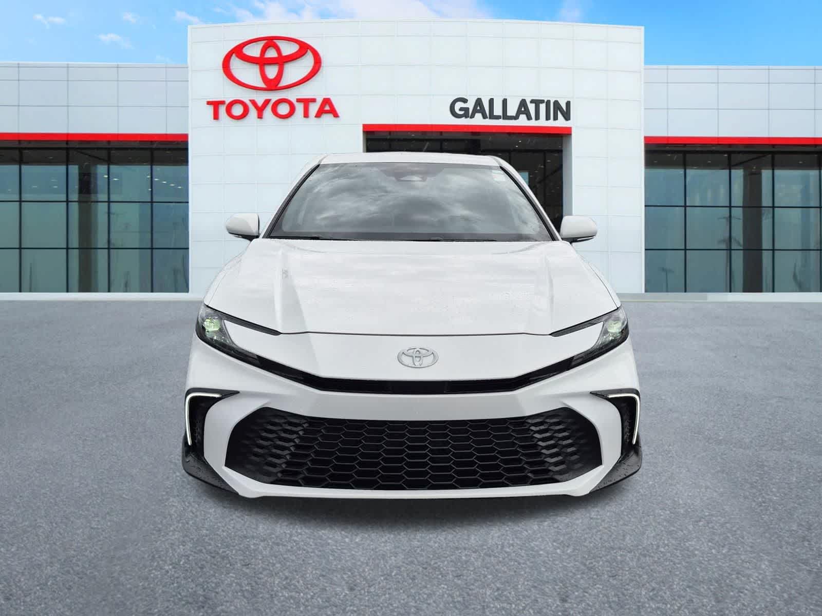 Thumbnail: 2025 Toyota Camry - 3