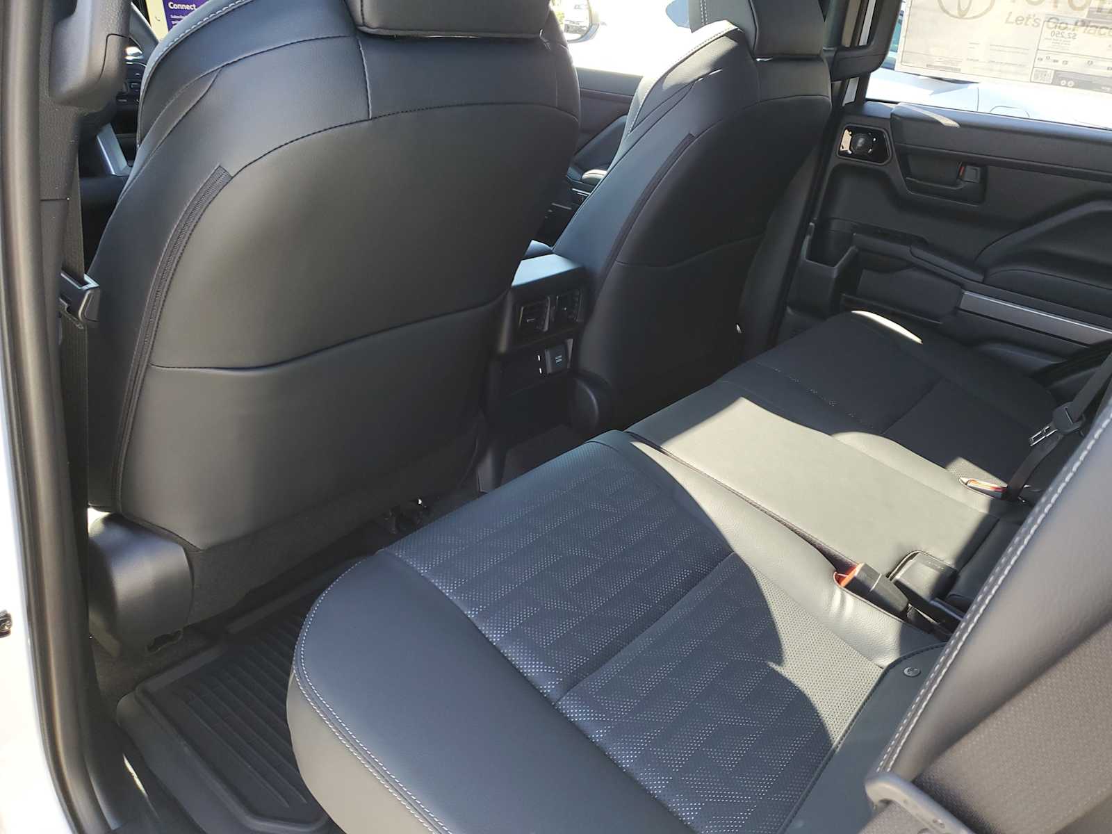 Thumbnail: 2026 Toyota 4Runner - 14