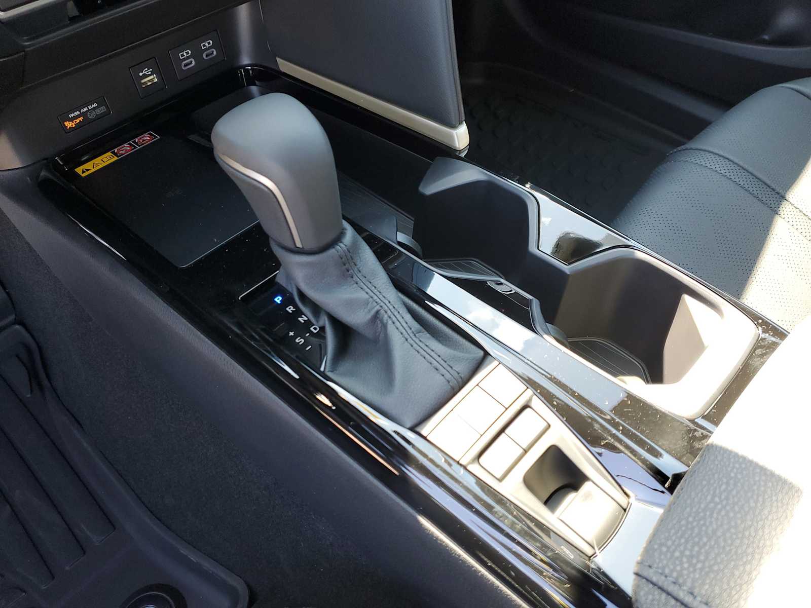 Thumbnail: 2026 Toyota Camry - 31