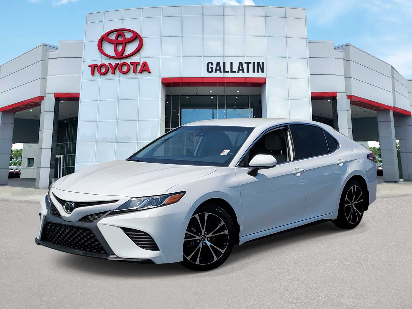 Thumbnail: 2019 Toyota Camry - 1
