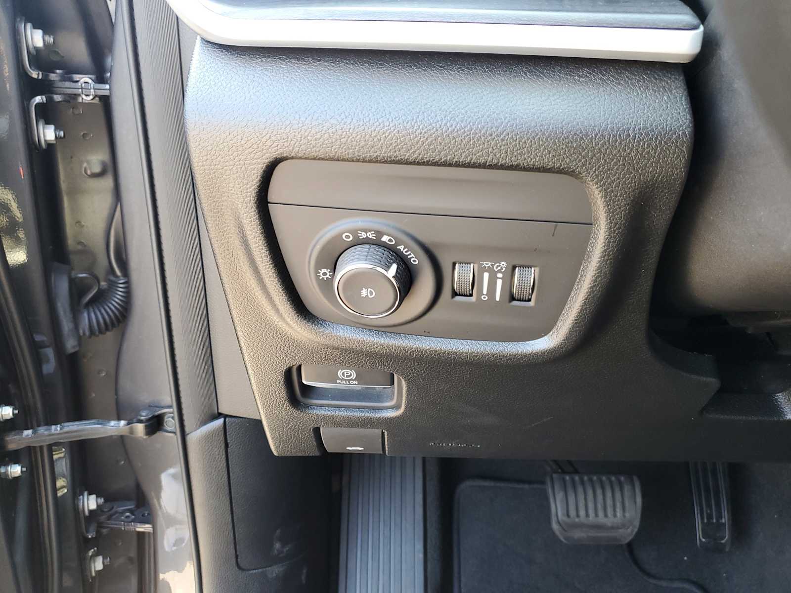 Thumbnail: 2021 Jeep Grand Cherokee L - 22